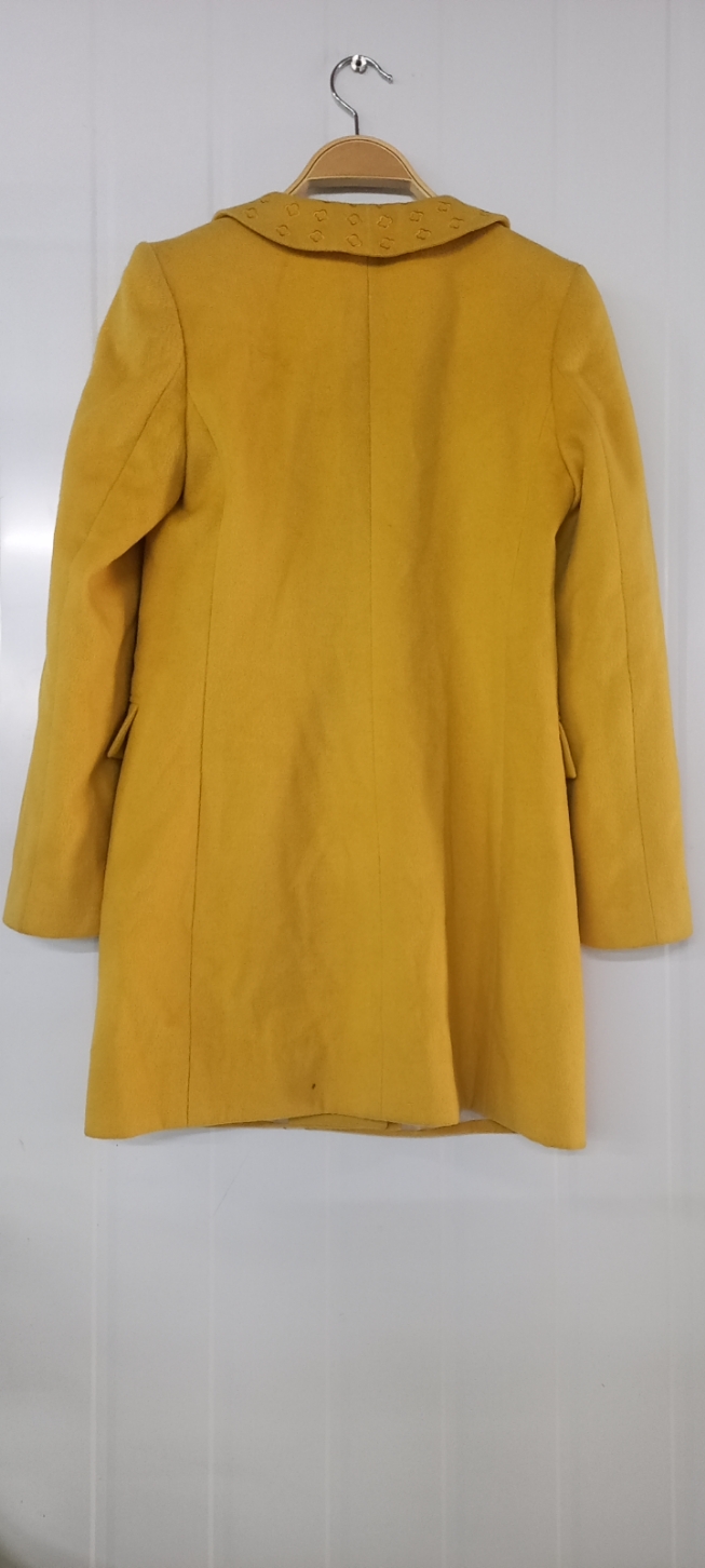 Măng tô vàng thêu_thumbnail_1