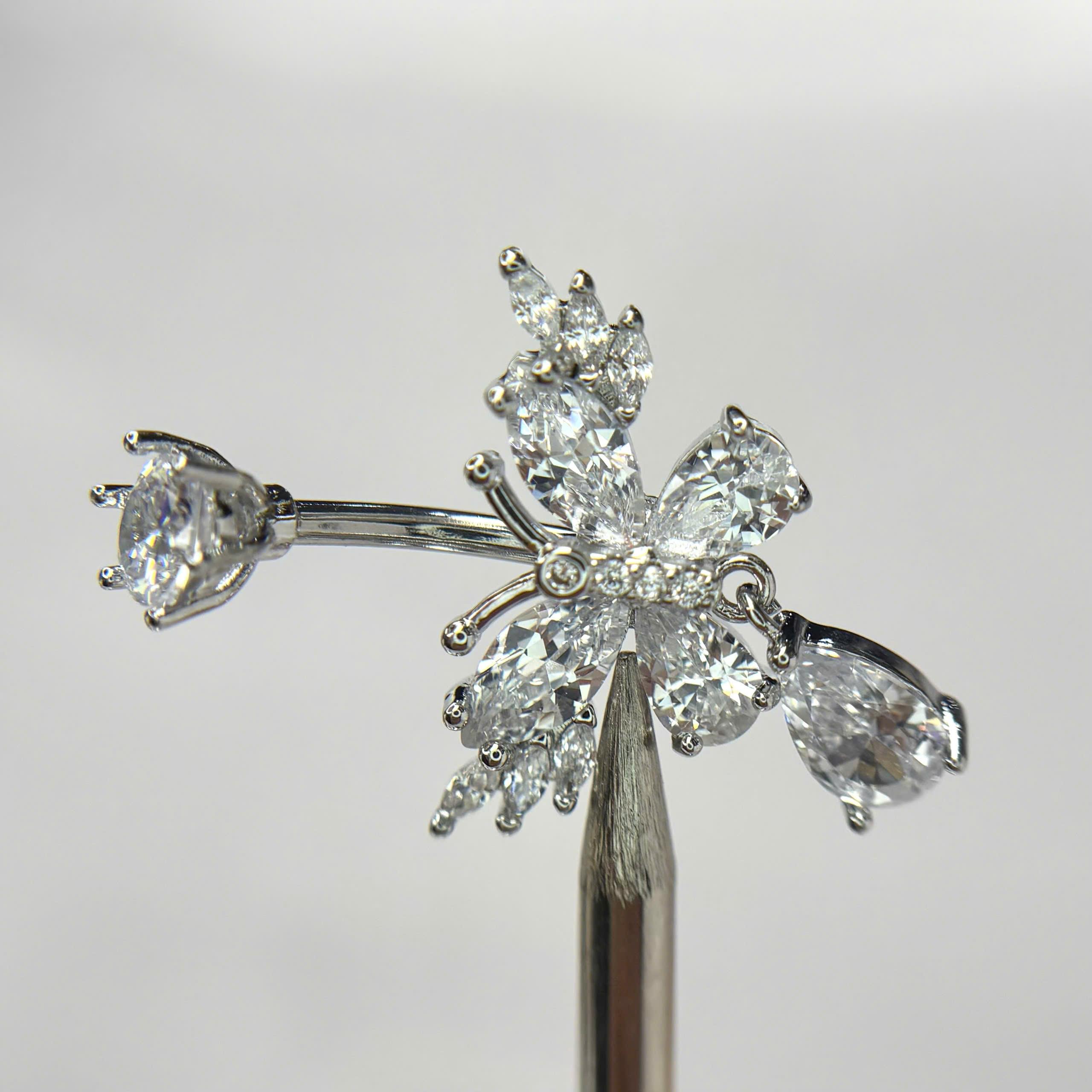 Rốn bướm trắng rơi đá cánh 6 lá_thumbnail_3