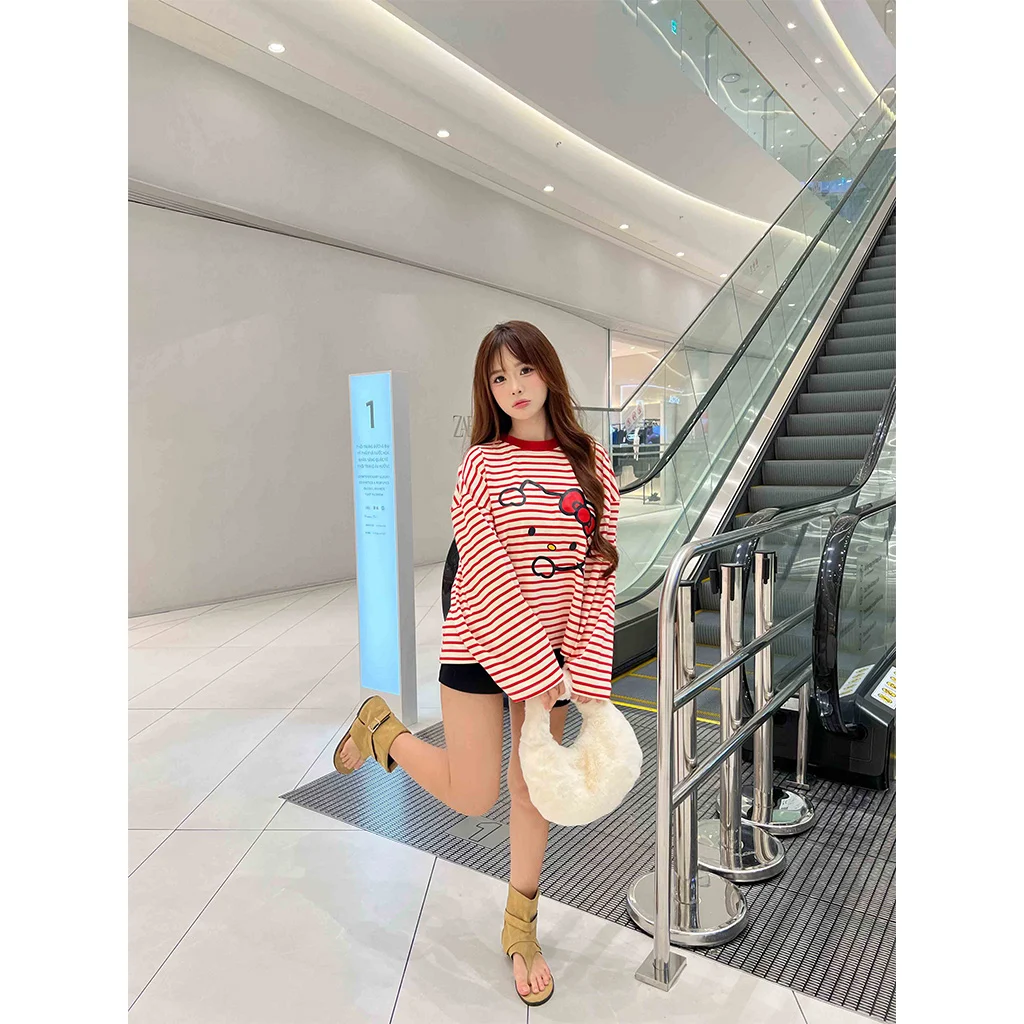 Áo thun nữ form boxy tay dài Miucho vải borip thoáng mát dày dặn hello kitty in mix 2692_thumbnail_7
