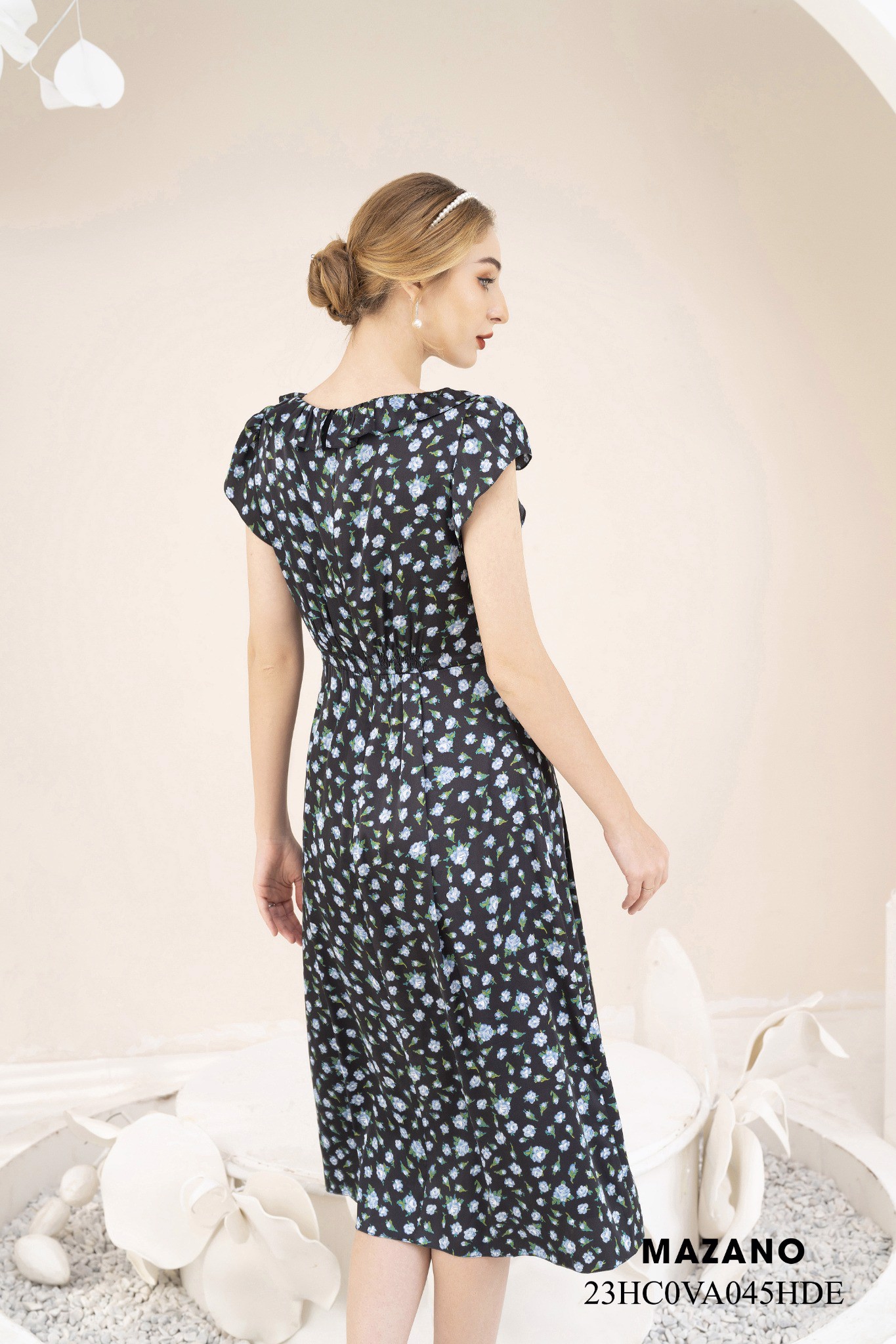 Đầm đen họa tiết bùng eo chân xòe_thumbnail_3