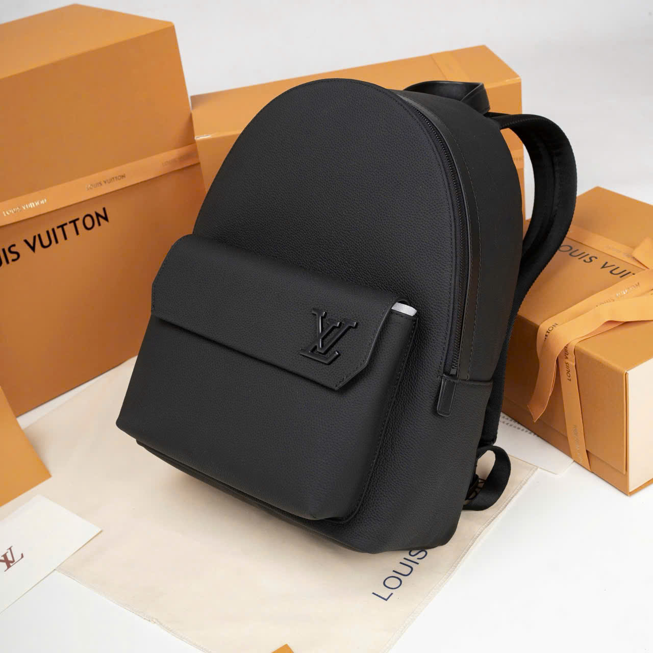 Ba lô Louis Vuitton Takeoff full đen_thumbnail_3