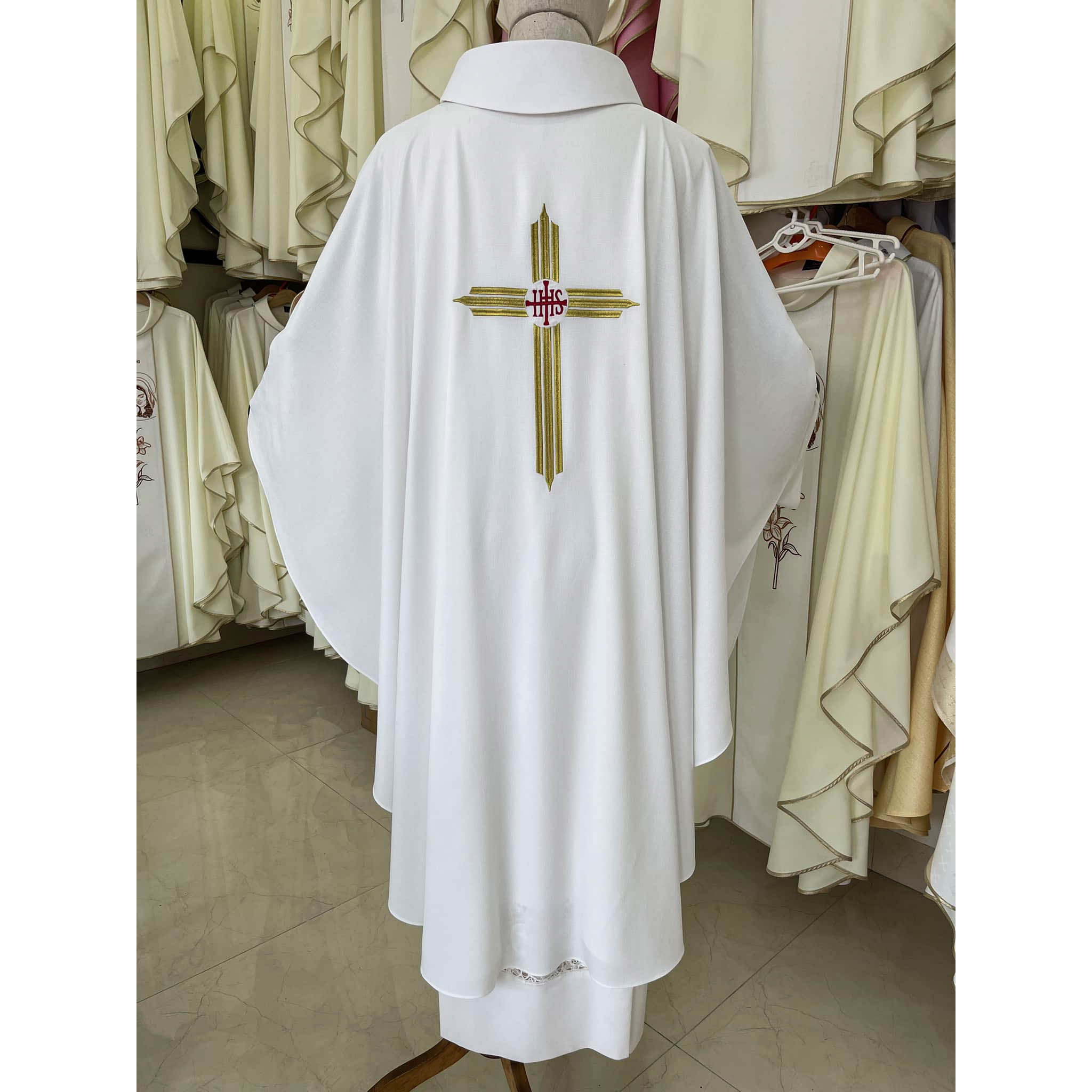 Áo lễ linh mục màu trắng - Qùa tặng tân linh mục - Qùa tặng cha xứ