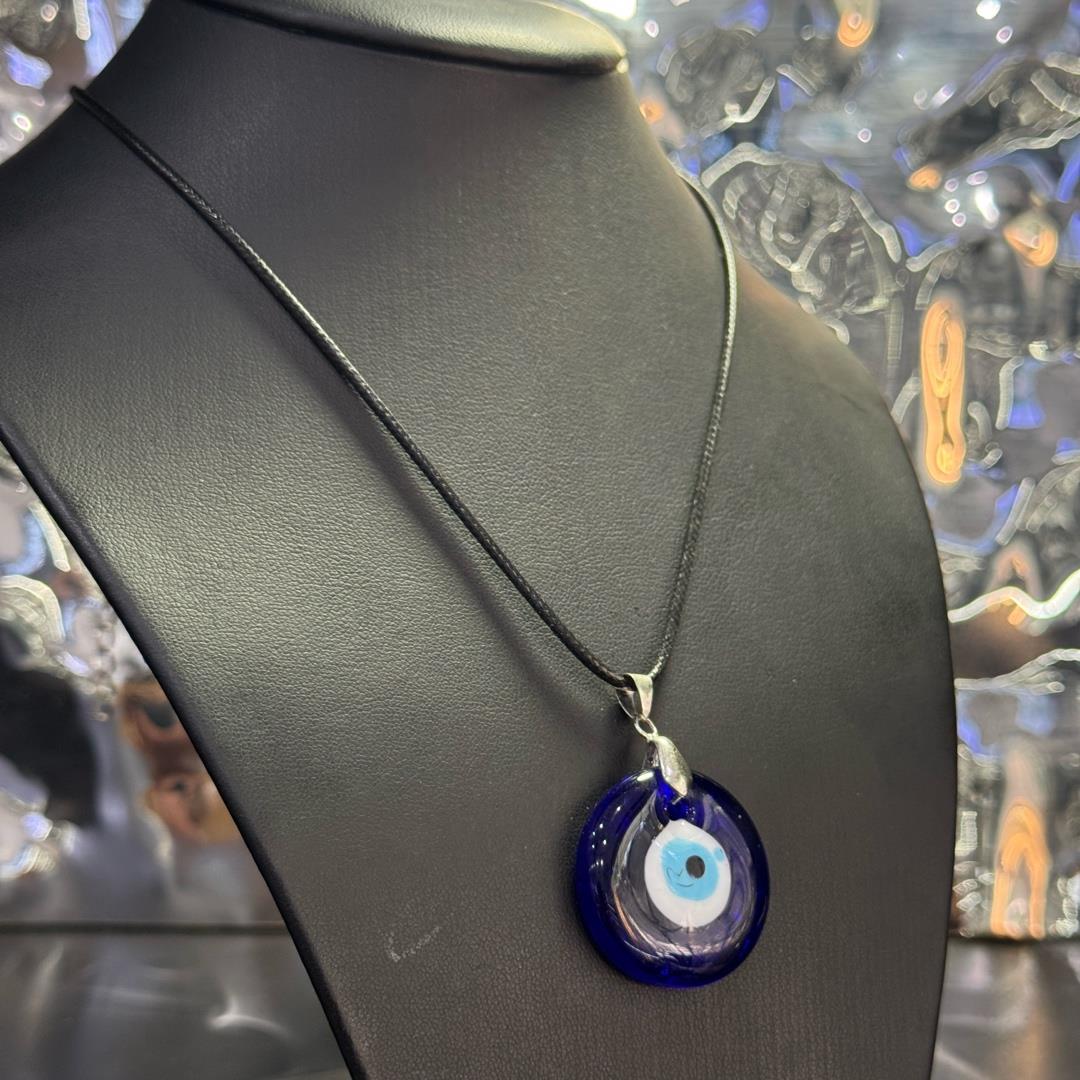 Vòng cổ phong thuỷ devil eye._thumbnail_2