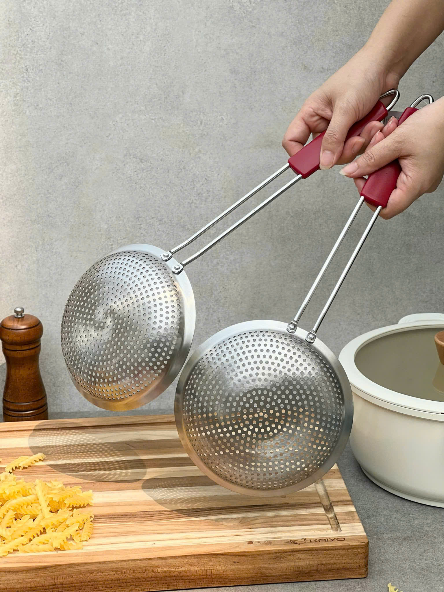 MUÔI LỖ INOX 304 NGUYÊN KHỐI