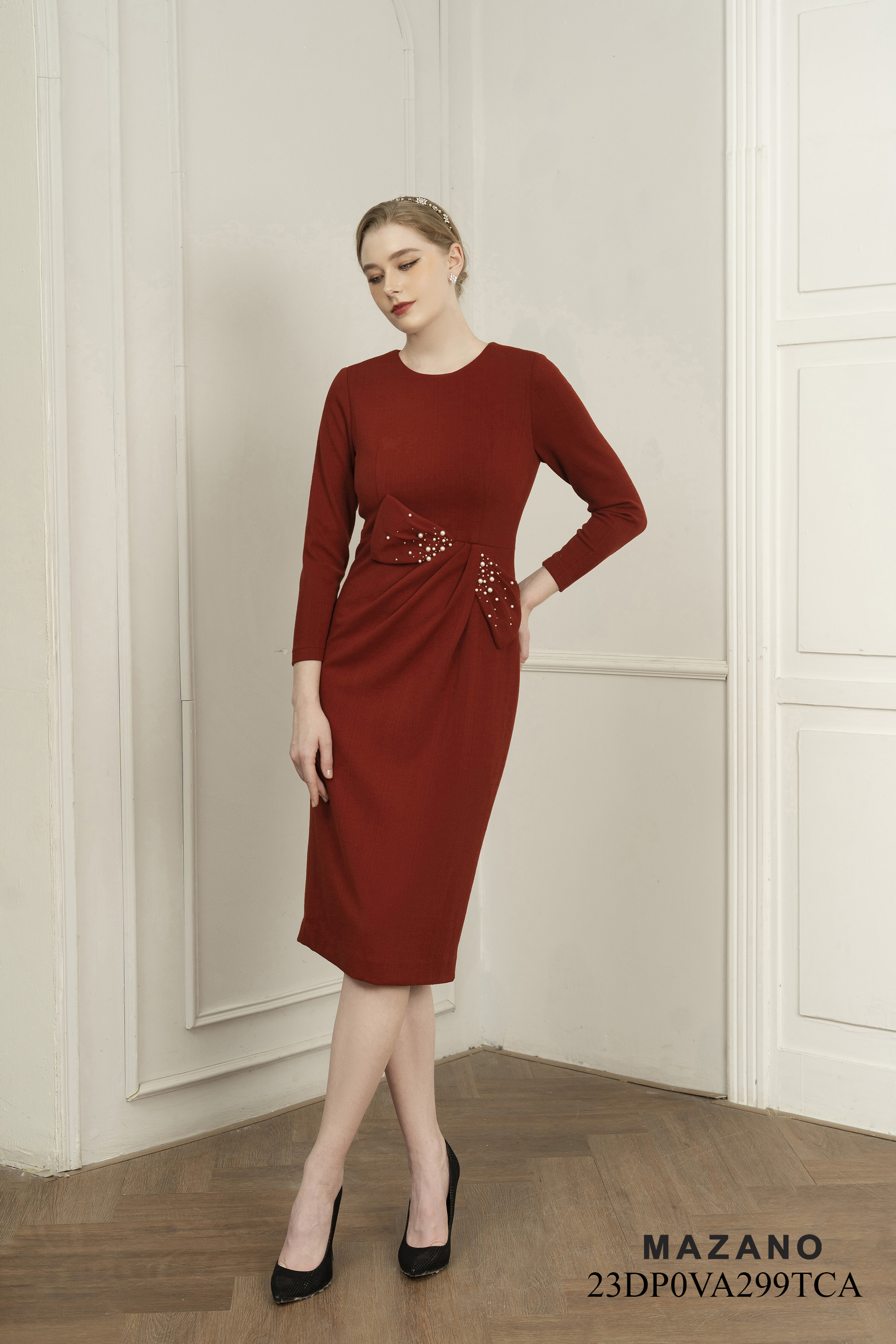 Váy Đầm ôm Vải len Eo cách điệu nơ đính đá Cổ tròn Tay dài Dài đến bắp chân