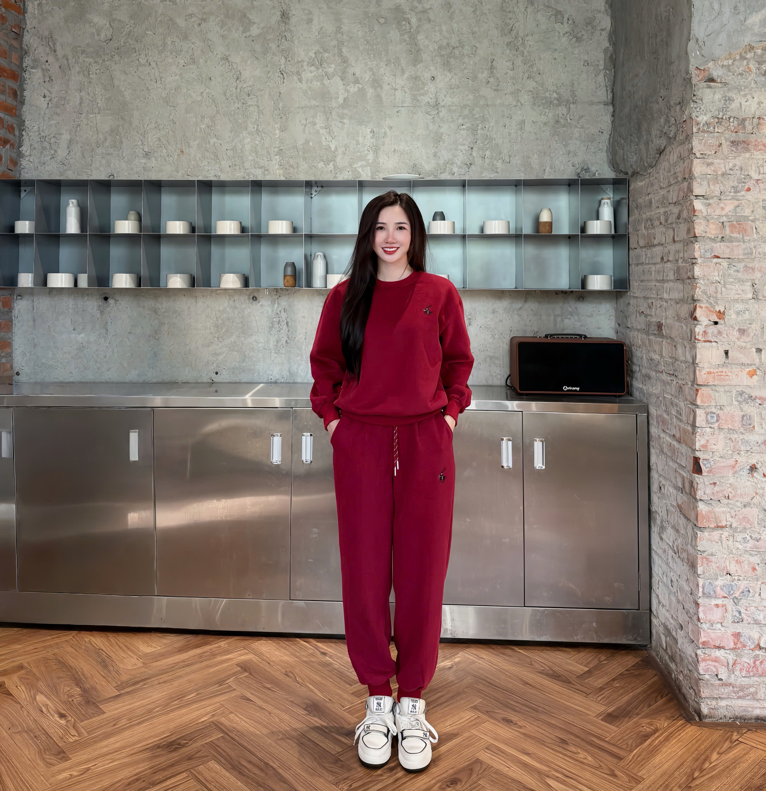 25BG155-Bộ quần áo nỉ NỮ cổ tròn THÊU NGỰA quần bo gấu BMW1 290126