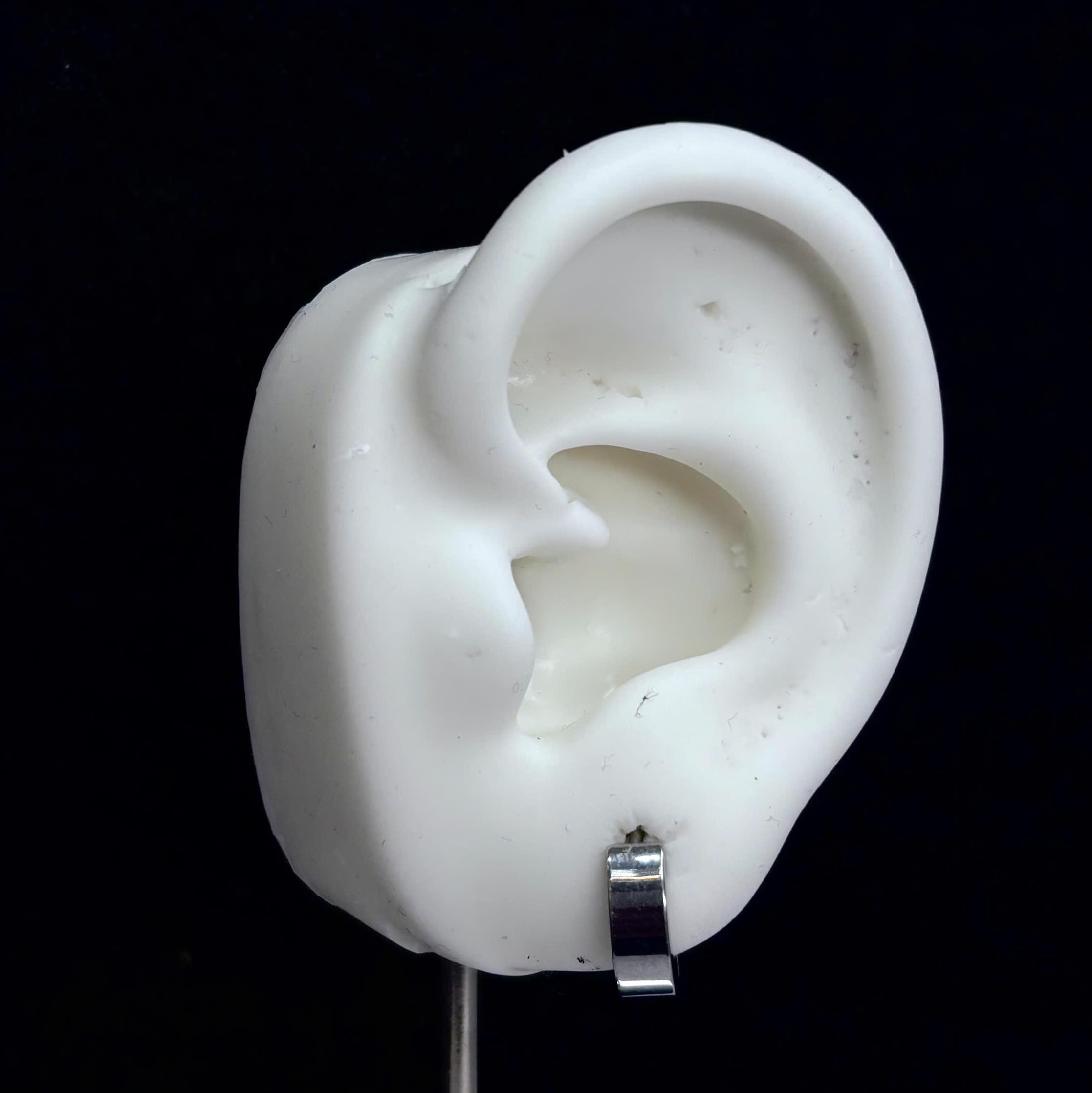 Khuyên vòng kiểu bản vuông