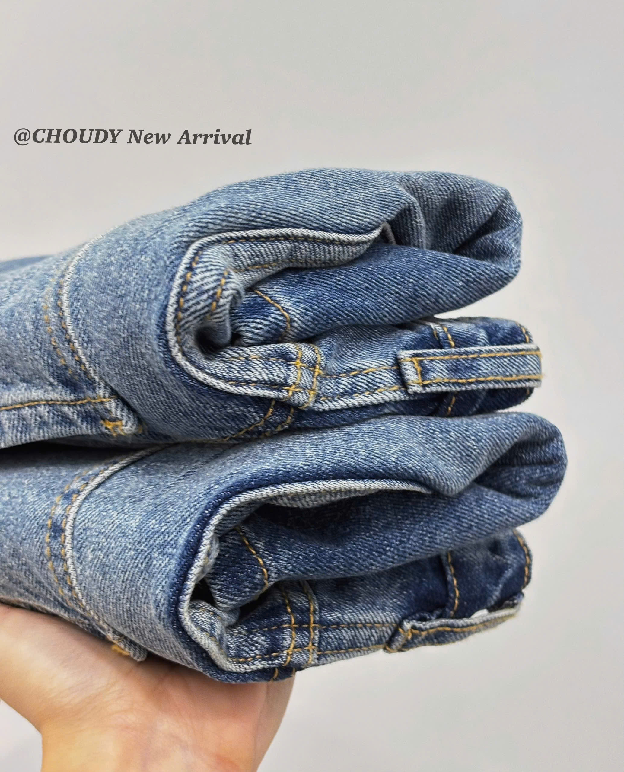 896 U565_thumbnail_2