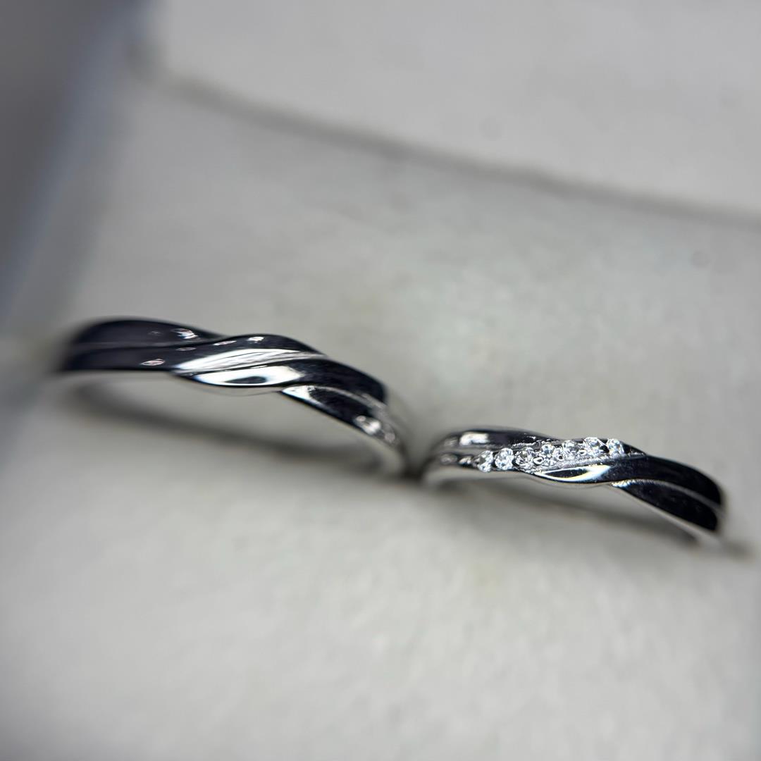 nhẫn cặp bạc si bạch kim khắc xoắn kim cương tình iu chung thuỷ nhân đôi freesize 