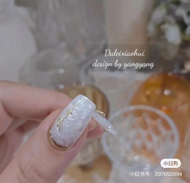 Gel ánh trai trắng