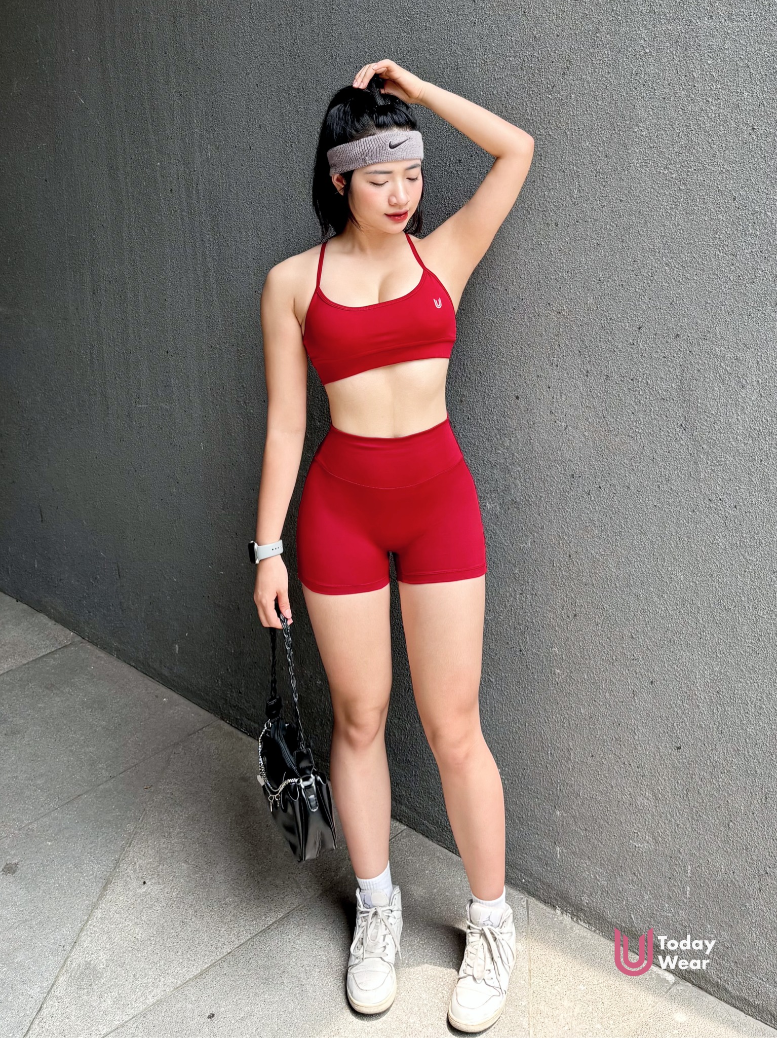 Quần đùi thể thao nữ Box Short_thumbnail_3