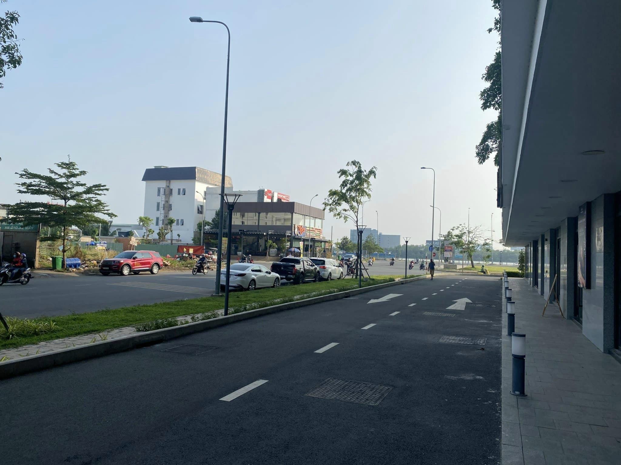 Bán shophouse siêu tiện ích tại One Verandah_thumbnail_1