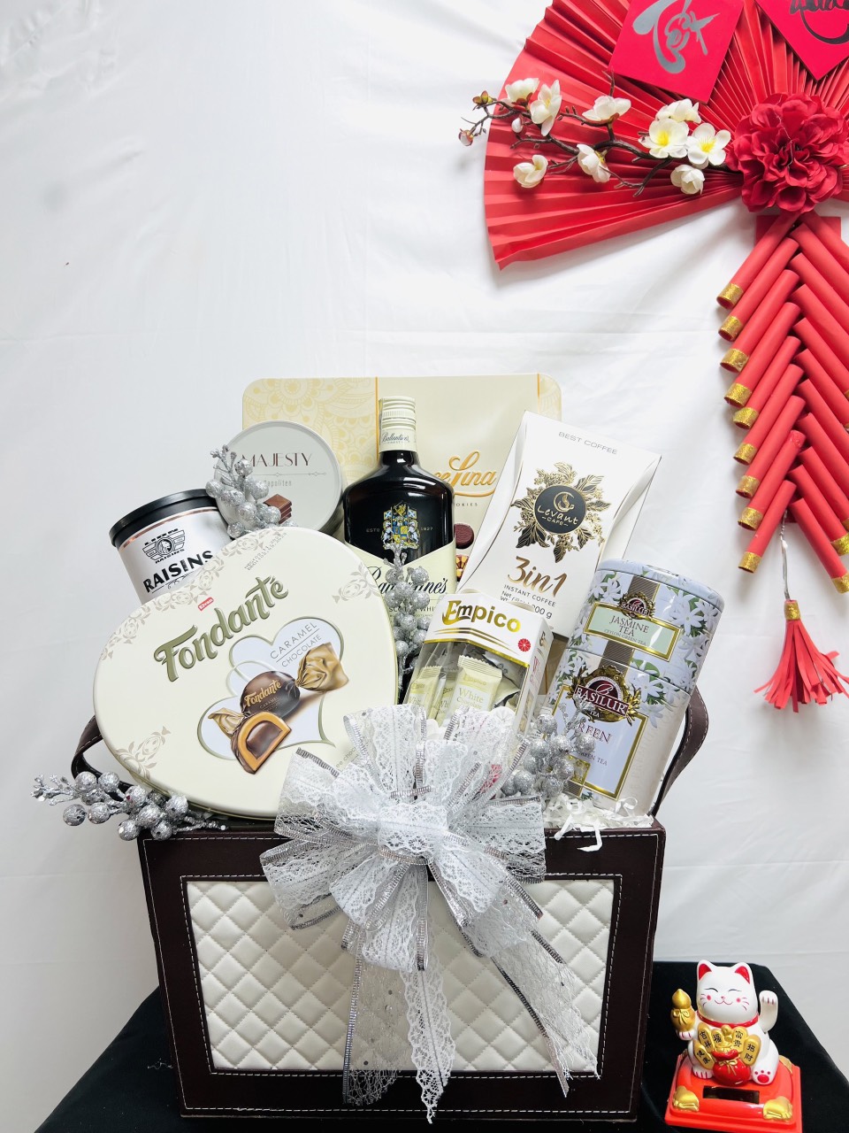 Hộp quà tết sang trọng biếu gia đình 2024-2530_thumbnail_0