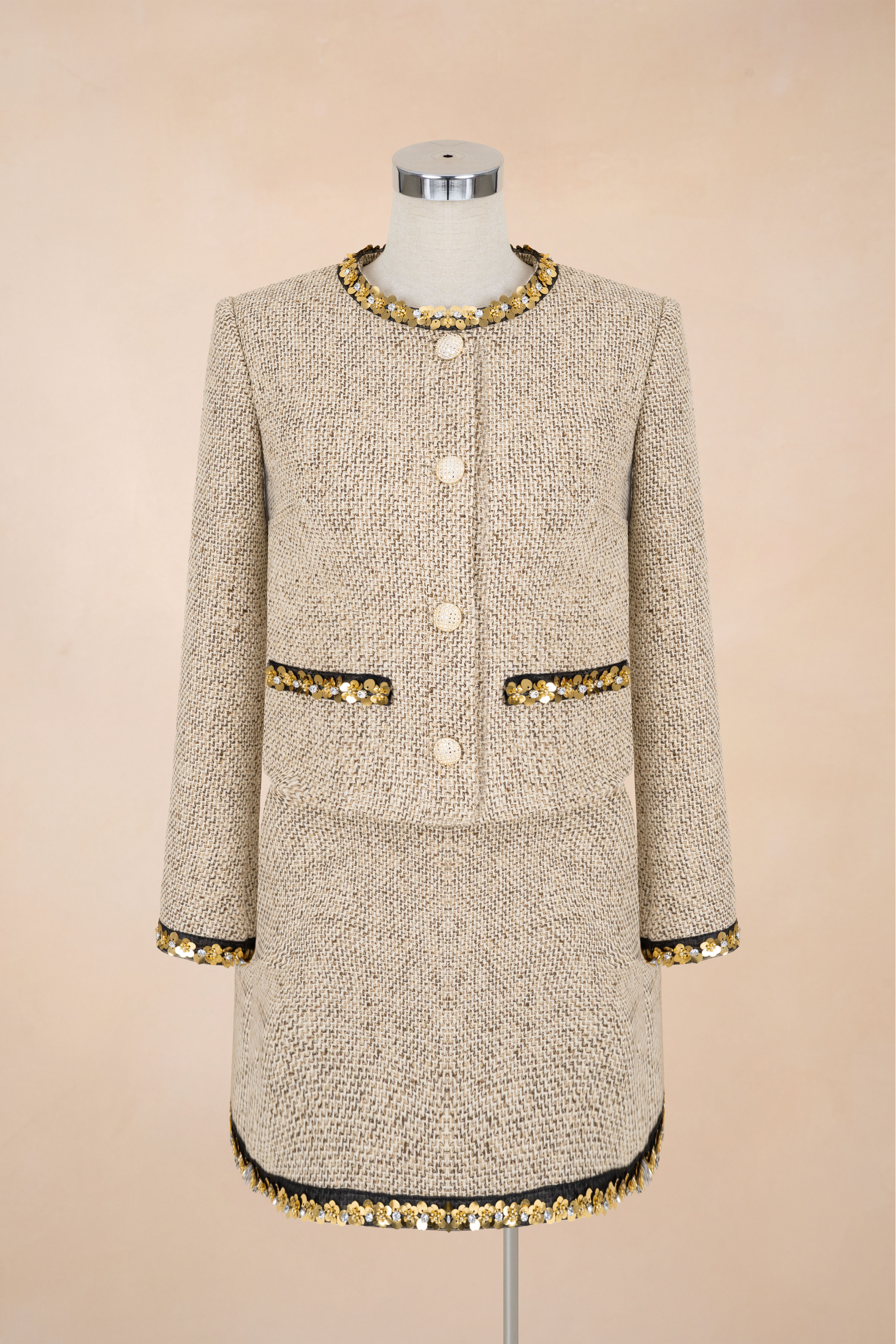 Set Dạ Chữ A Viền Cườm