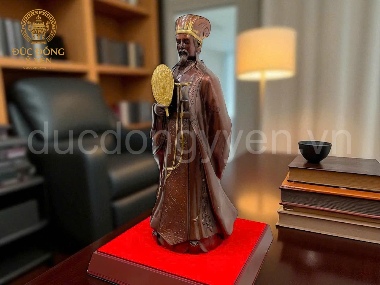 Tượng khổng minh gia cát lượng cầm quạt đúc đồng vàng _thumbnail_1