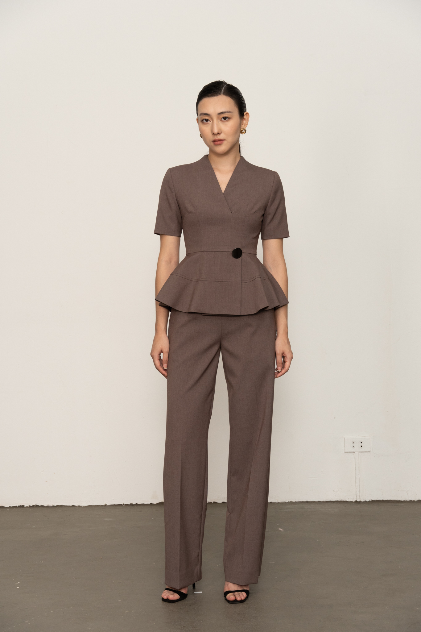 Áo cổ leo peplum tay cộc_thumbnail_2