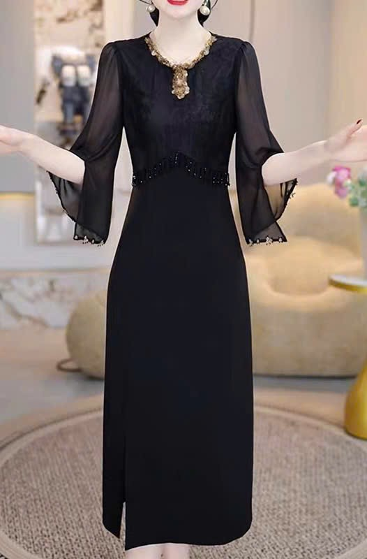 17780-Đầm suông đen phối tay voan lở  viền eo tua rua ( lụa , voan, lót)