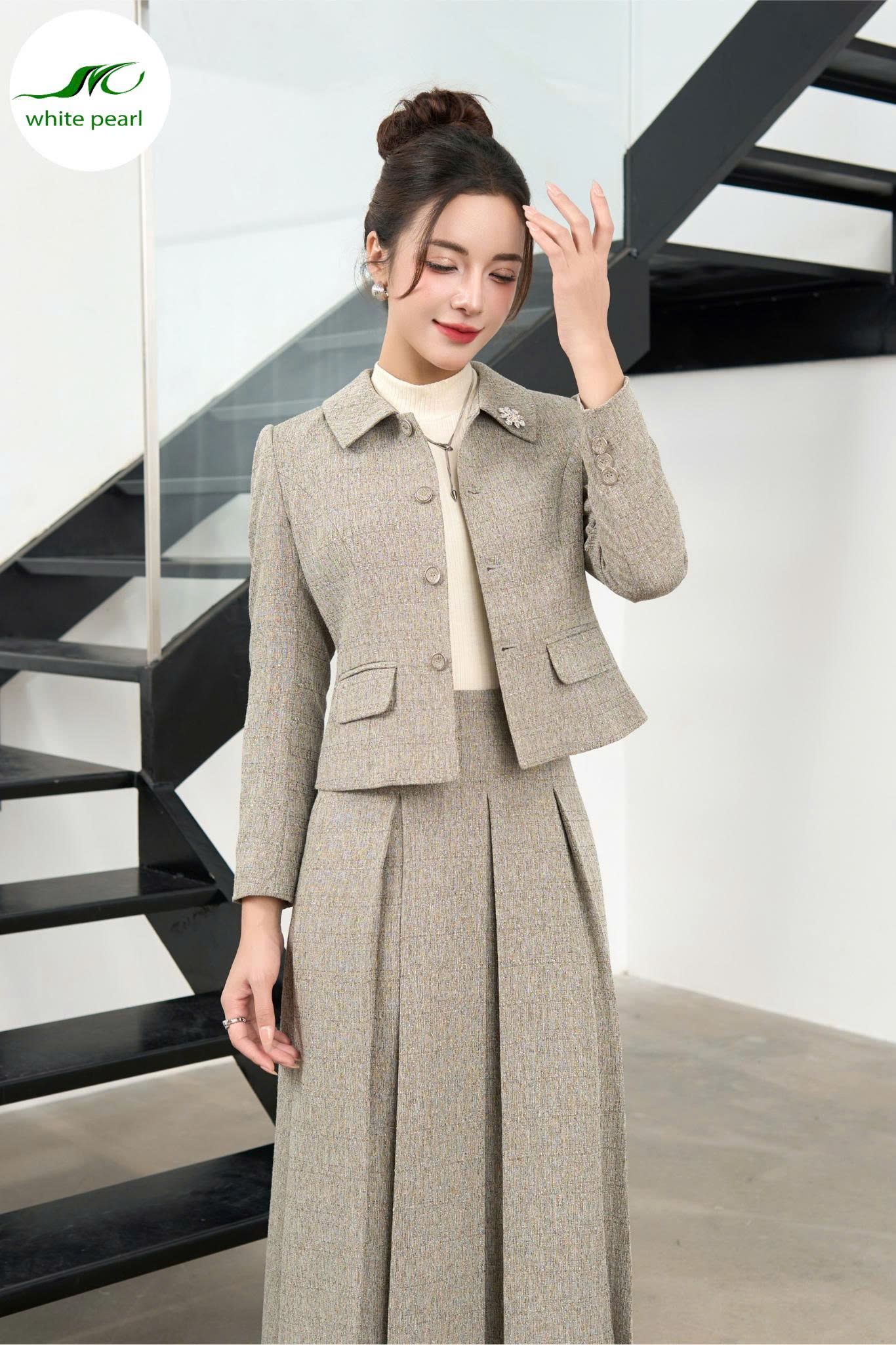 Áo vét dạ cổ sên vuông / Chân váy thời trang xoè dập ly Thời Trang Công Sở White Pearl