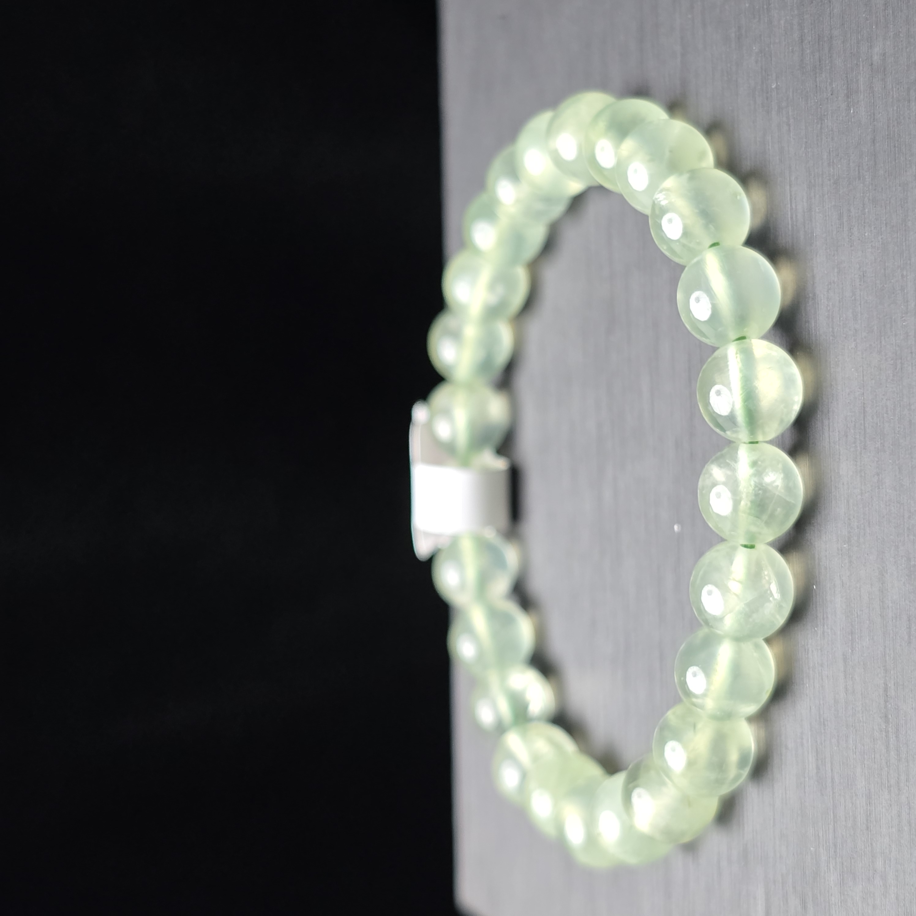 Vòng Đá Prehnite_thumbnail_1