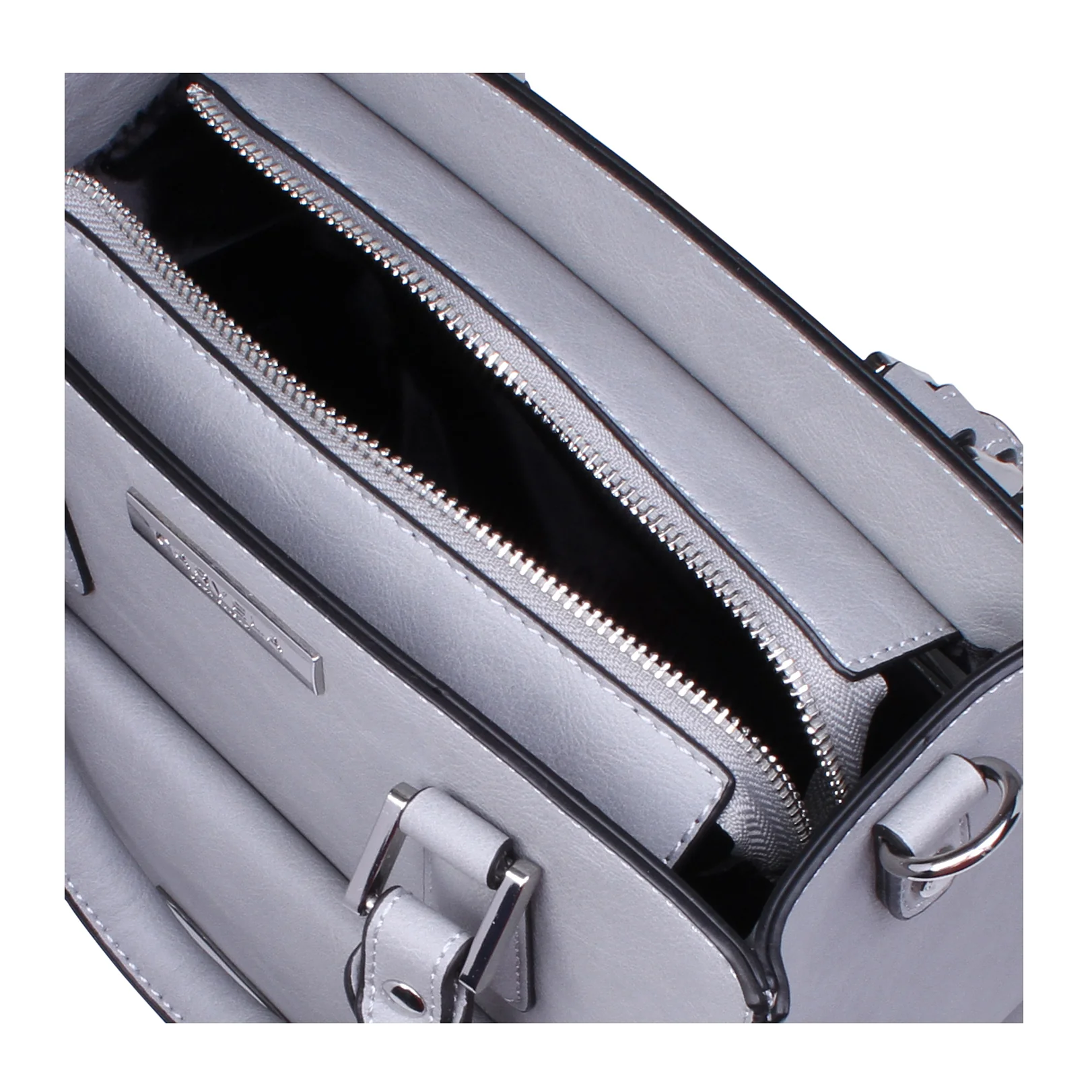 Patsy Front Pocket Lock_thumbnail_1