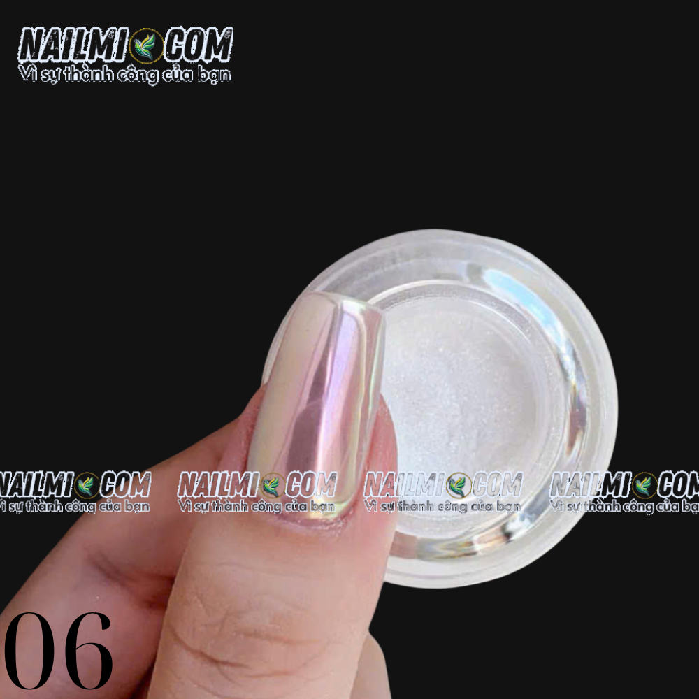 Tráng gương cực quang mã 06