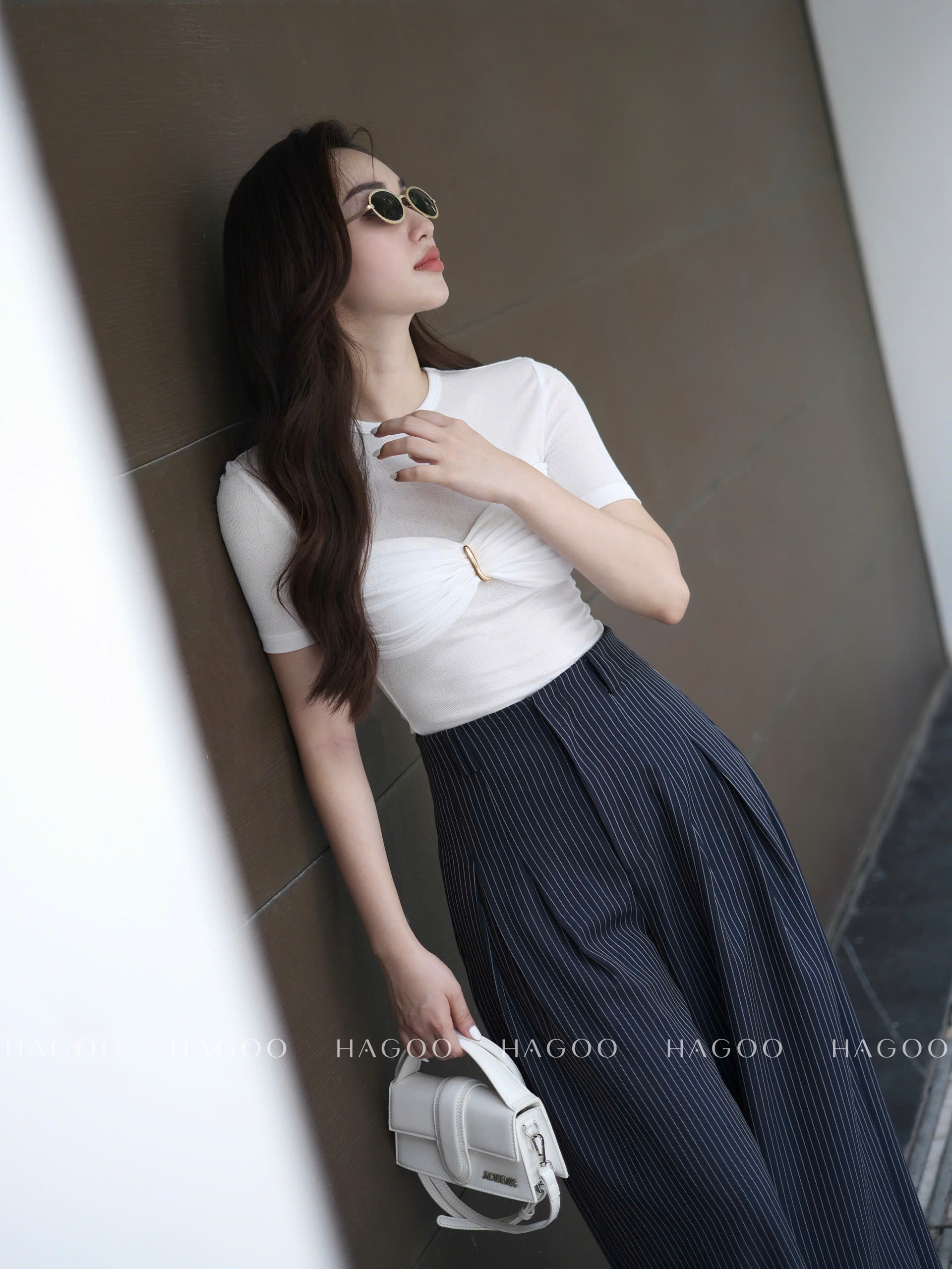 Áo thun nhún ngực khuyên vàng HAGOO_thumbnail_7