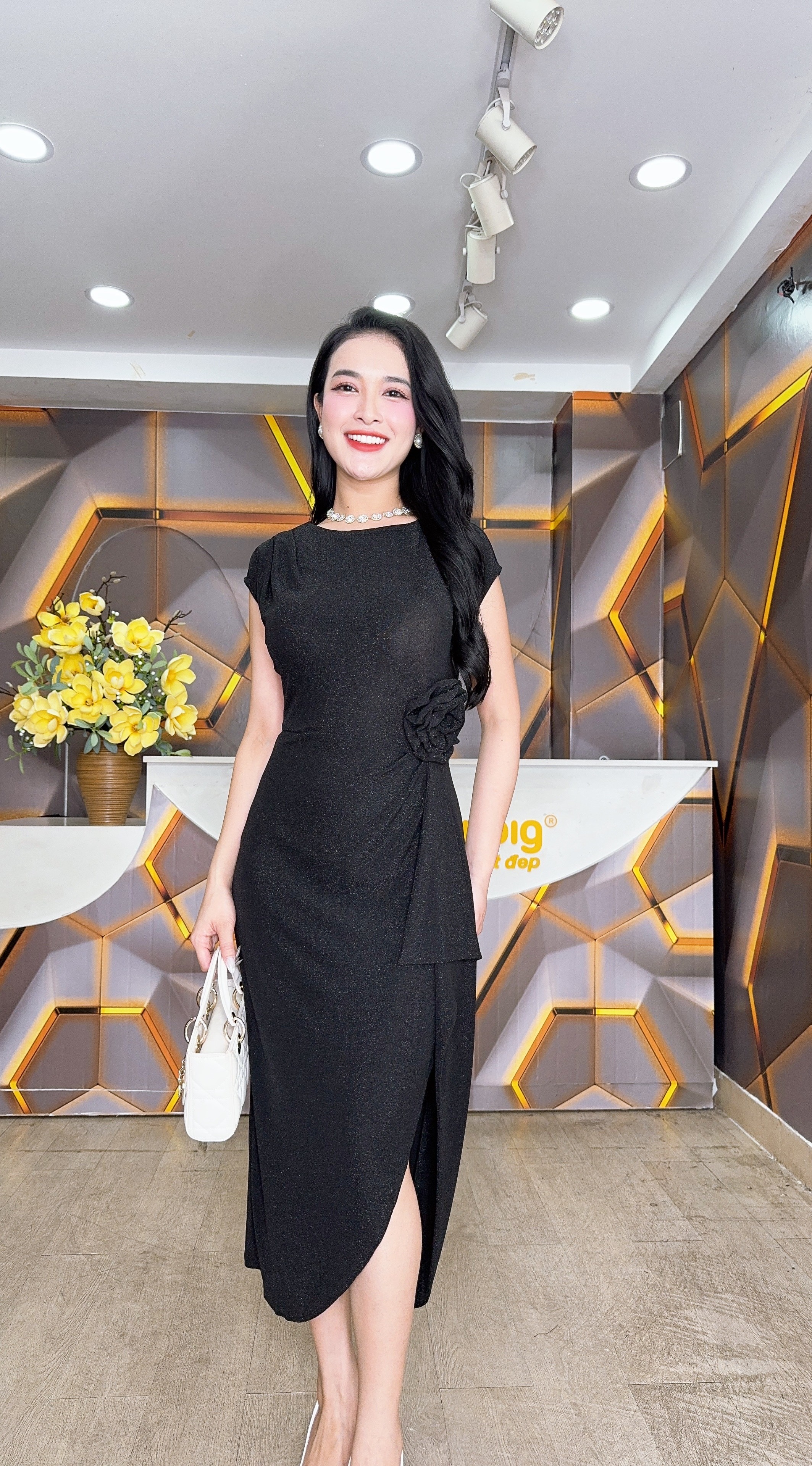 Đầm xẻ tà - Y1777 - Thương hiệu Zonbig_thumbnail_7