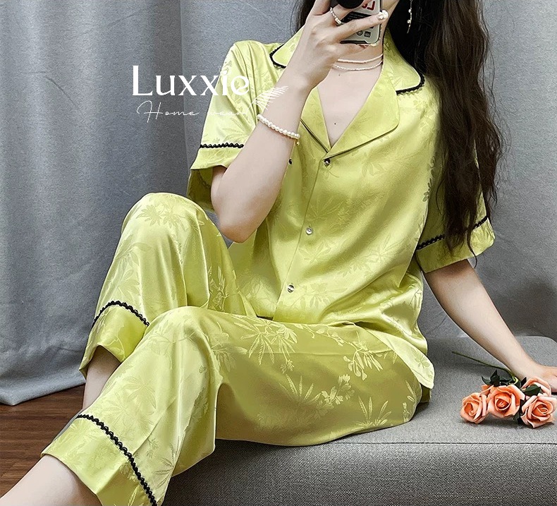 N122B Pijama lụa lá tre màu vàng chanh cộc tay