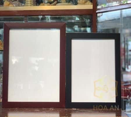 Khung Ảnh Thờ Treo Nhựa Đen