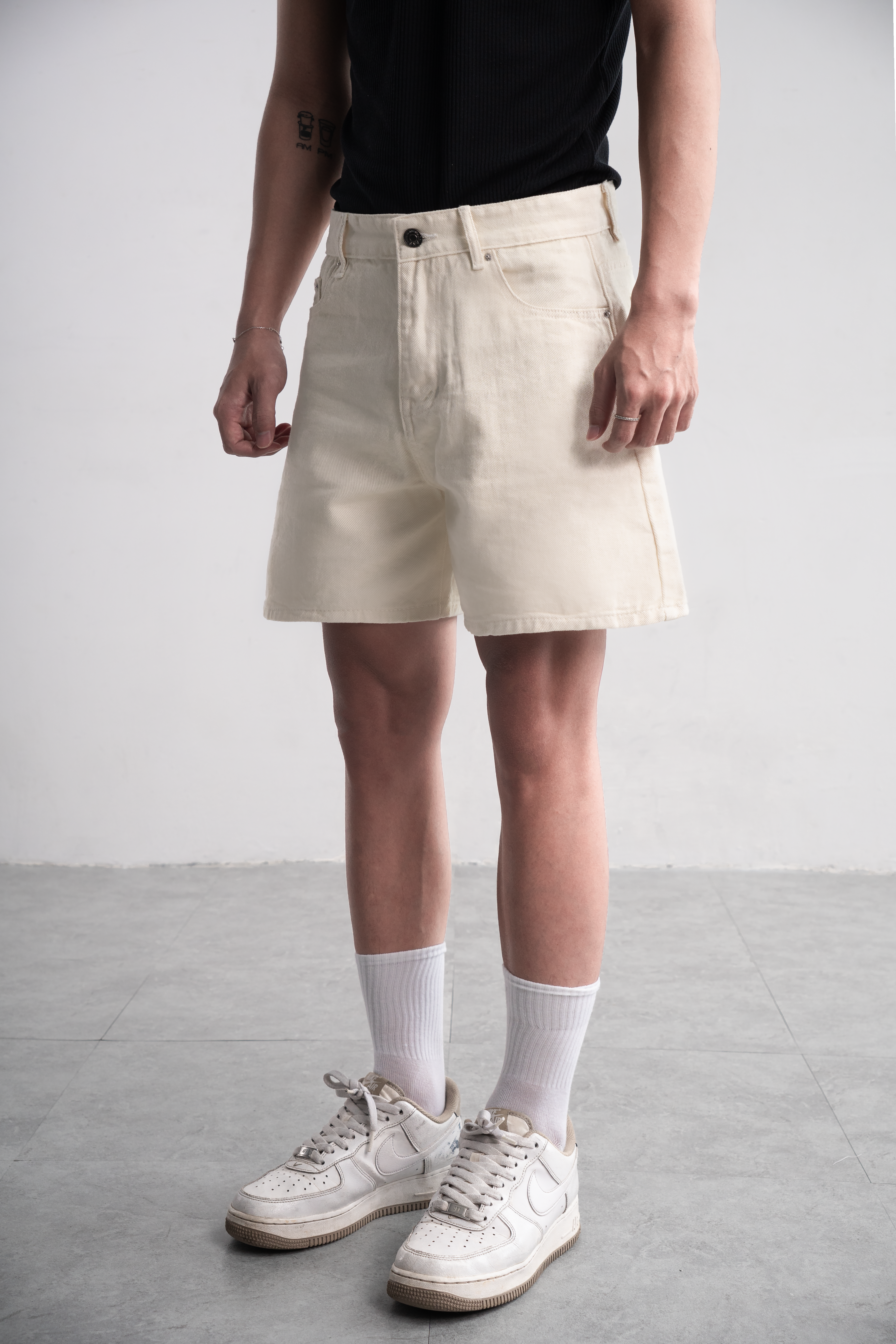 Short jean cá tính phối hình thêu túi sau POKER _thumbnail_4