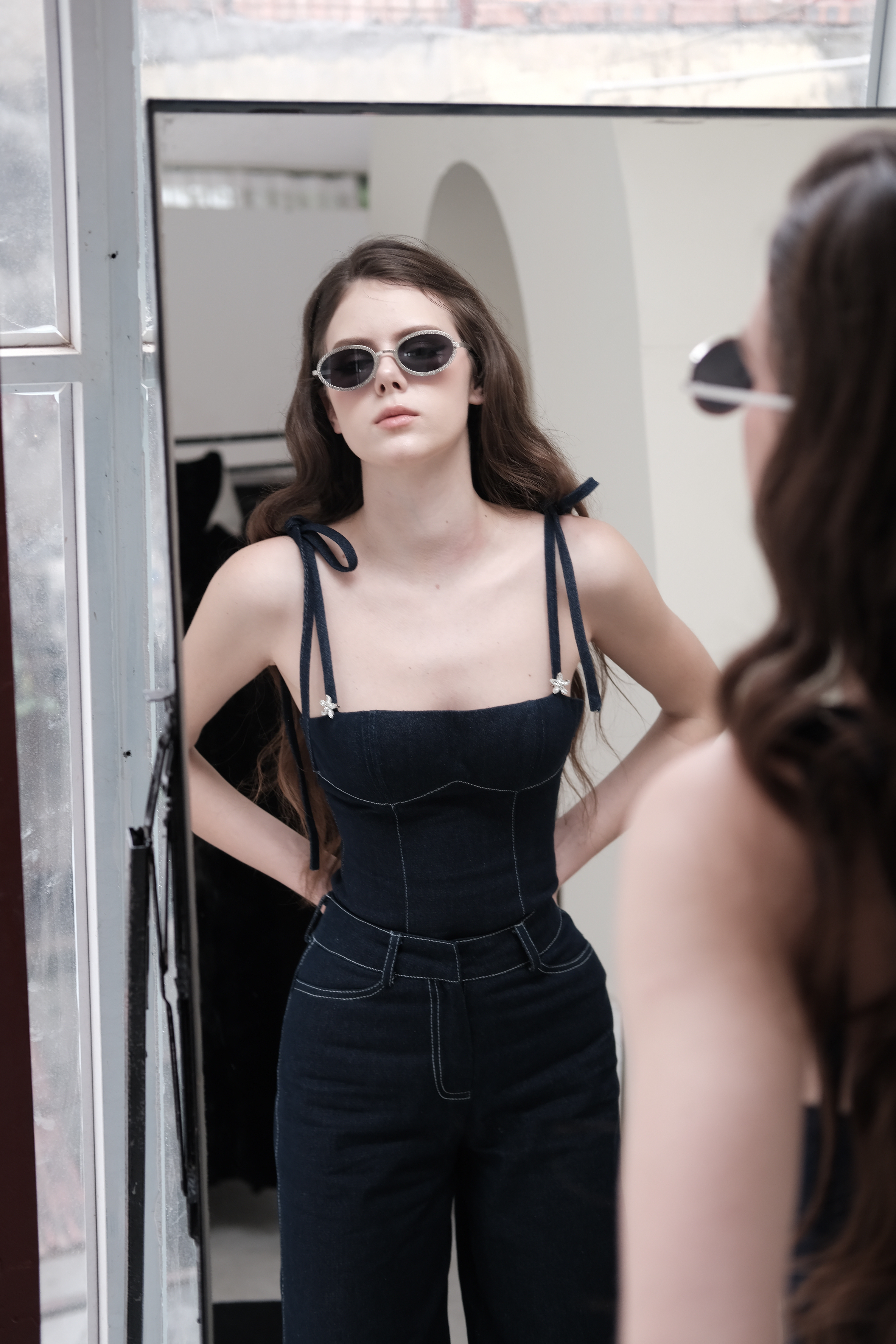 Quần bò gập gấu