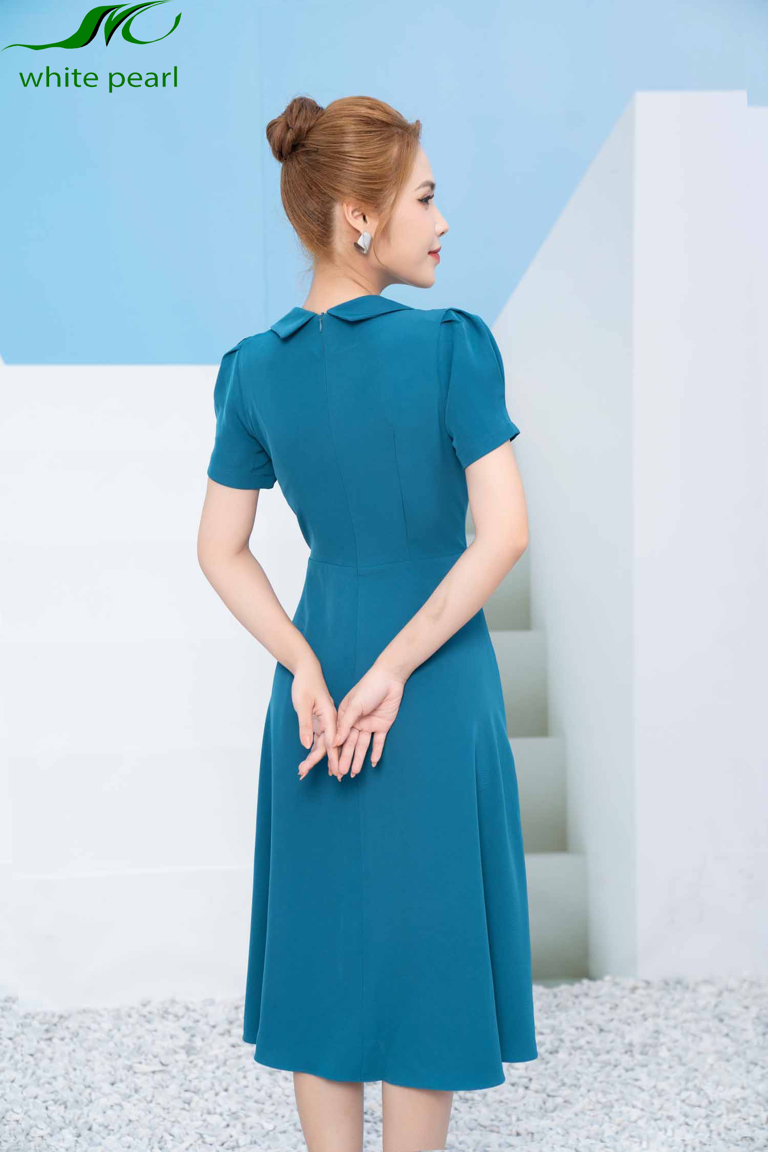 Đầm cổ sam liền đinh hoa thời trang công sở nữ cao cấp White Pearl D2332_thumbnail_1