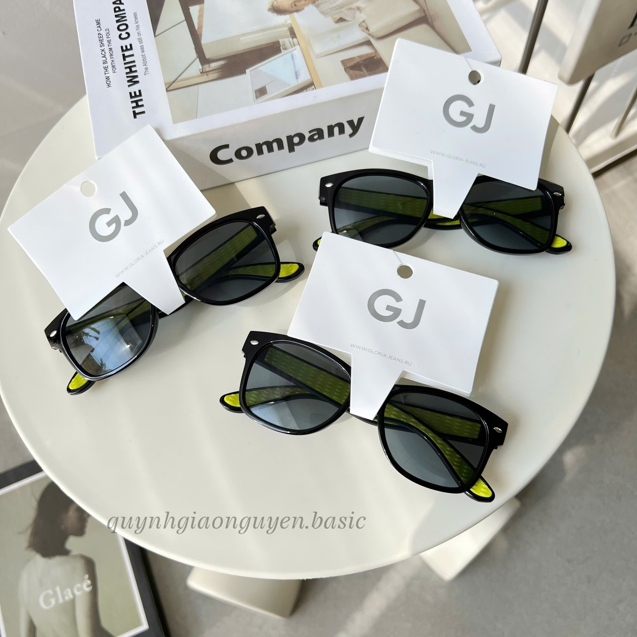 Kính mát bé_thumbnail_0