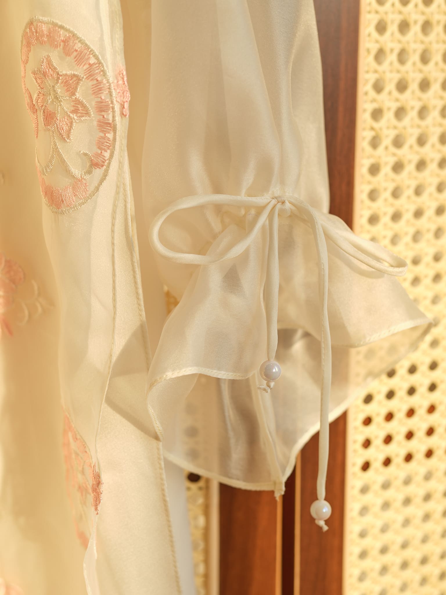 Áo dài Ngọc Tiên_thumbnail_9