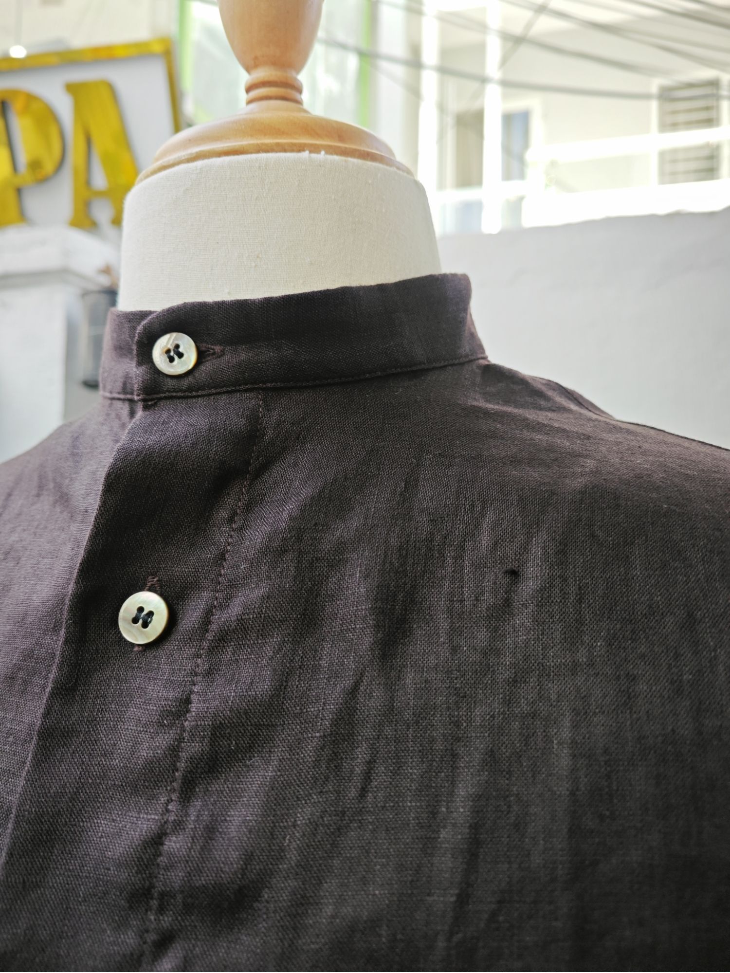 Sơ mi 100% linen tay ngắn cổ Trụ - cổ Tàu_thumbnail_3