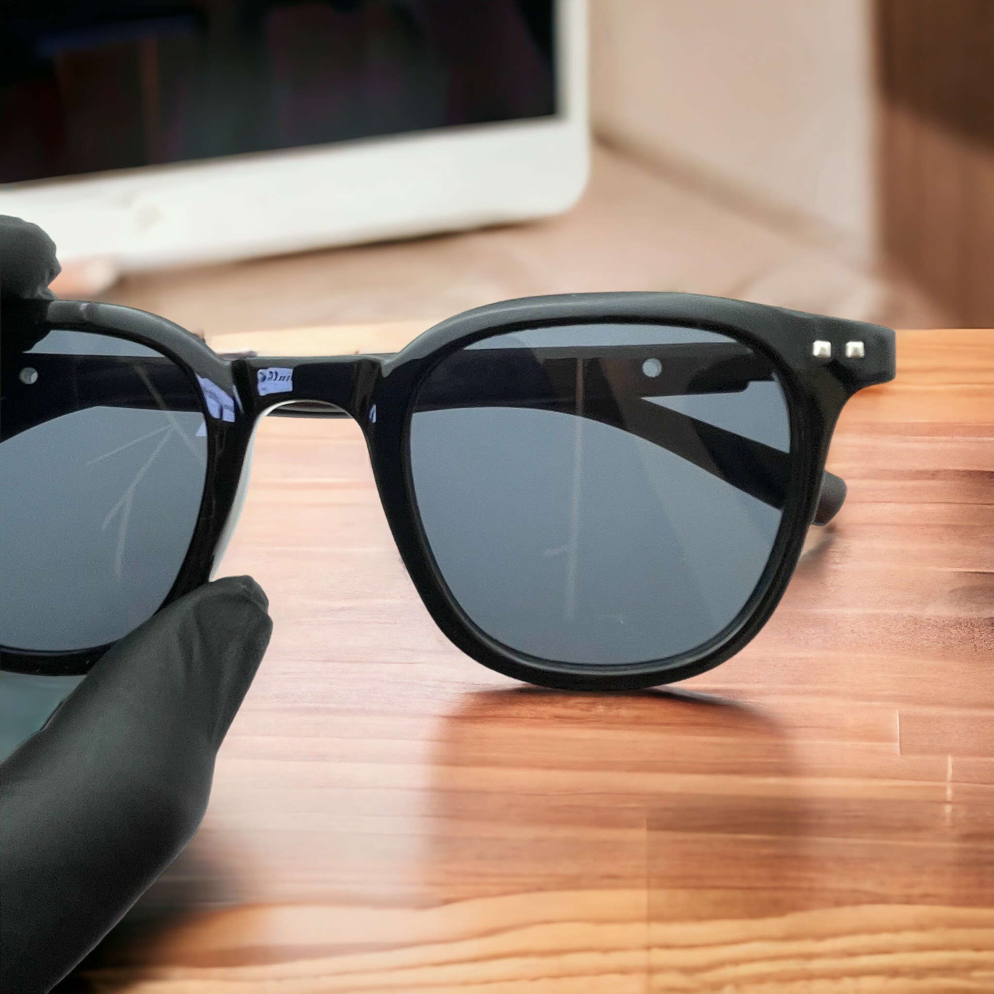Titanium & Wood Premium Sunglass_thumbnail_3