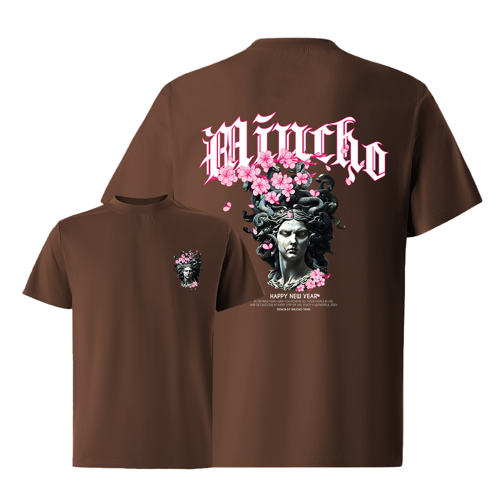 Áo phông tết form rộng cổ tròn vải cotton 4c co giãn thoáng mát 1824 Miucho Iconic in graphic_thumbnail_13