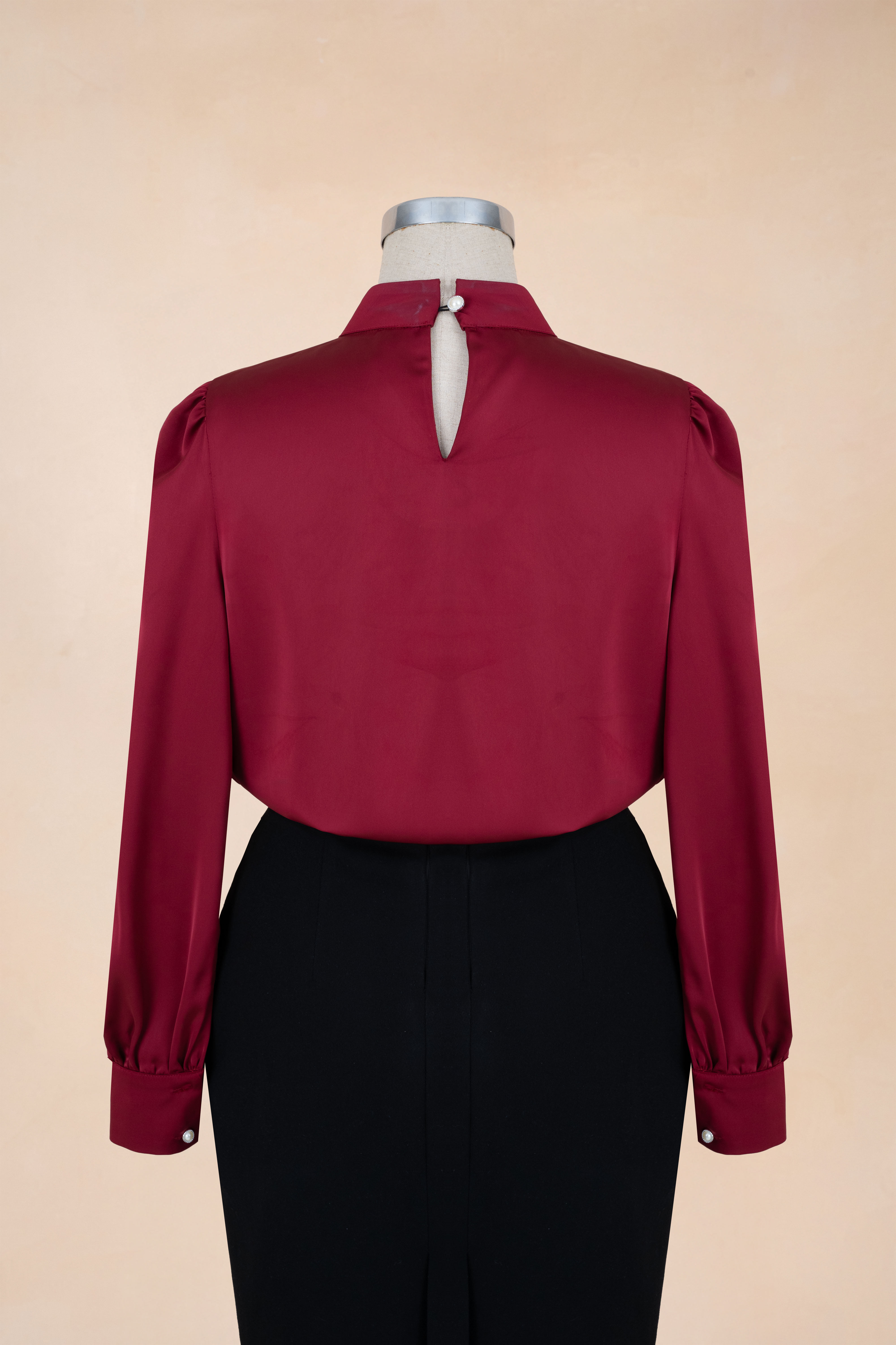 Sơ Mi Cổ Trụ Đính Đá