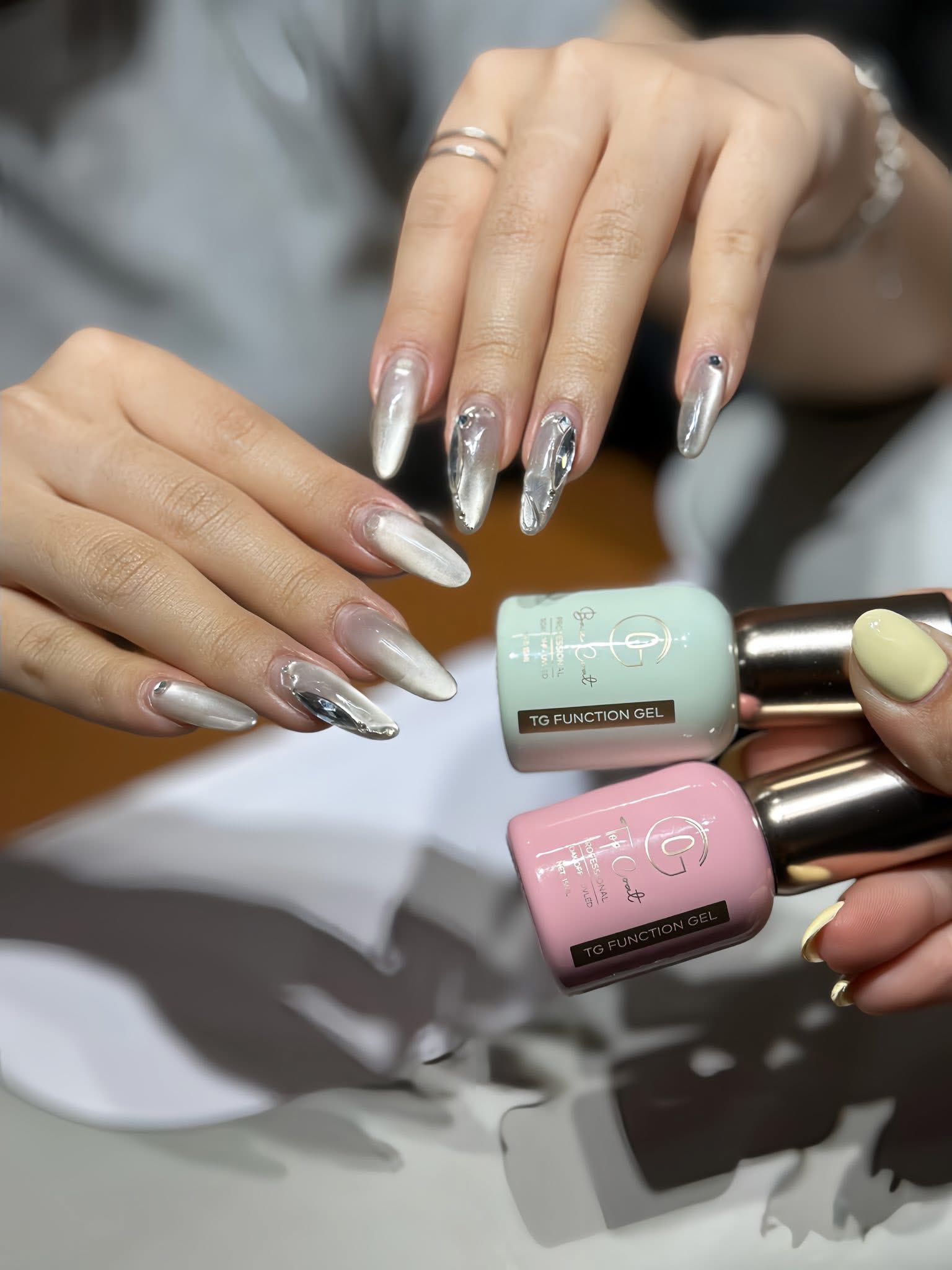 Tại sao phải sử dụng Base & Top coat đúng cách?