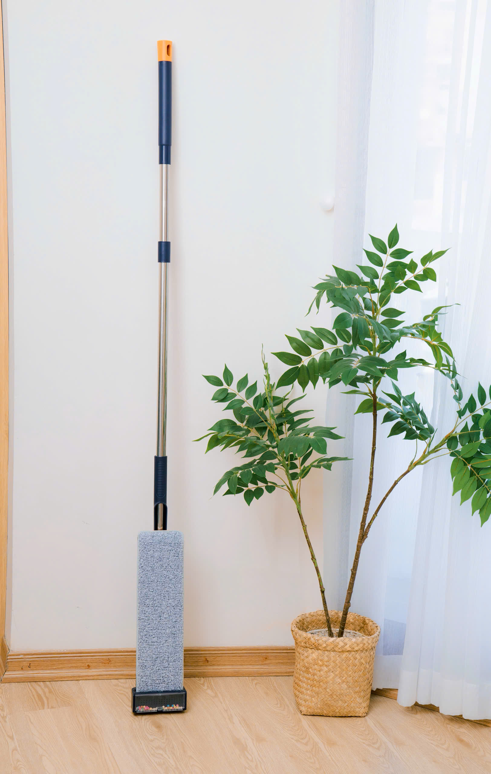 Cây Lau Nhà Tự Vắt_thumbnail_18