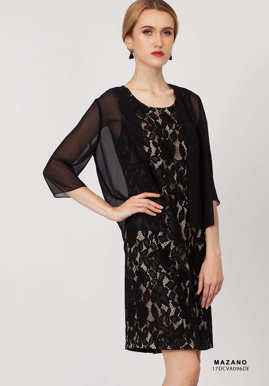 Váy ren đen phối voan tay lỡ_thumbnail_3