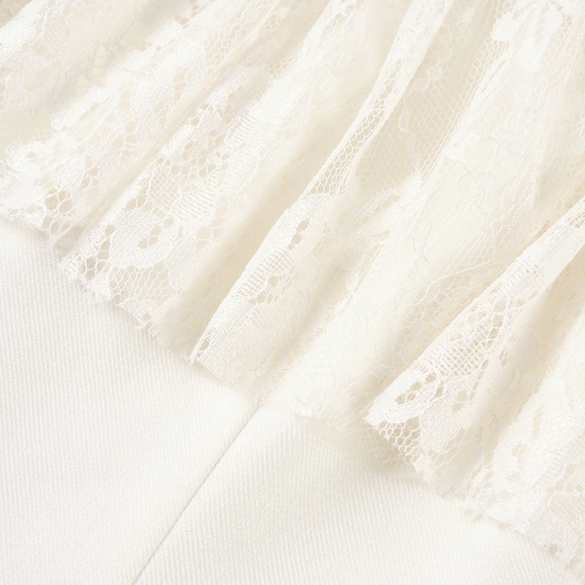 Velia Set_thumbnail_2