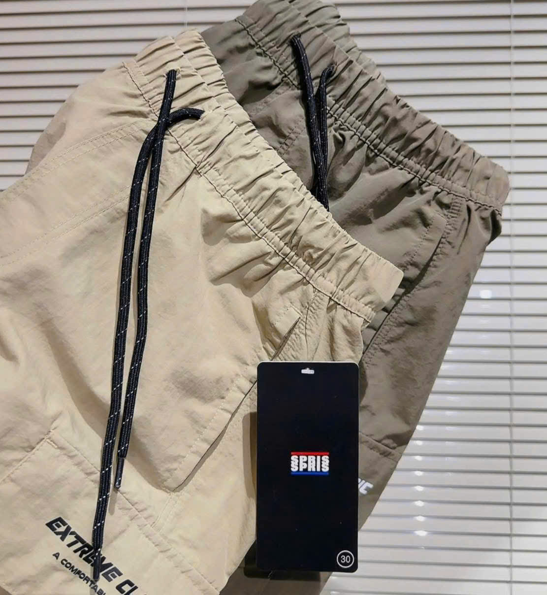 QUAN SHORT SPRIS_thumbnail_3