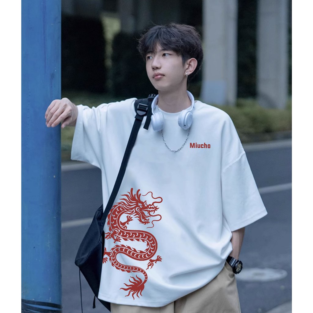 Áo phông Tết 2024 in hình rồng màu đỏ local brand form rộng ATD896 Miucho Man tay ngắn vải cotton cổ tròn in mix_thumbnail_5