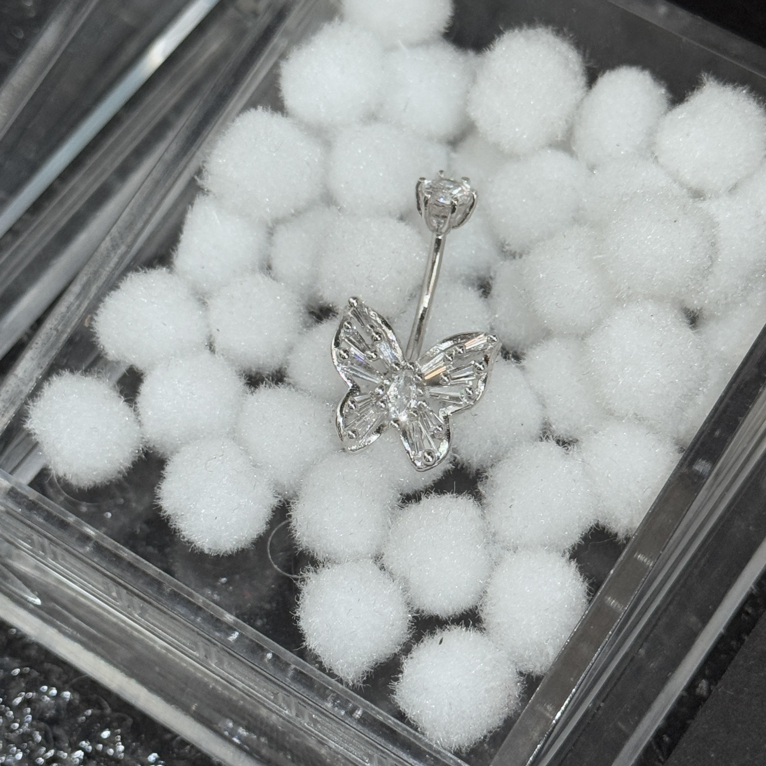 rốn bạc bé bướm to bốn cánh đính kim cương trắng _thumbnail_2