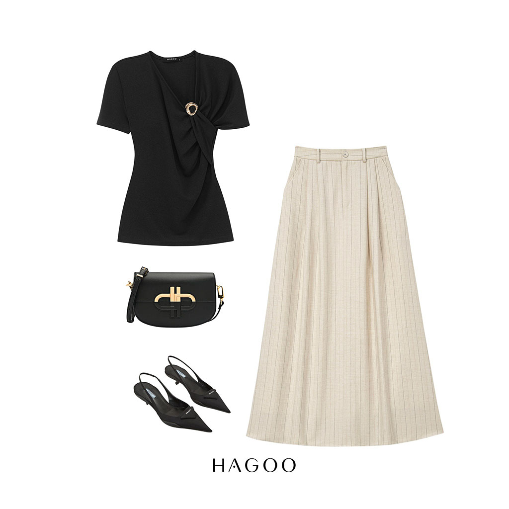 Hoặc phối cùng Áo ôm cổ lệch khuyên trang trí