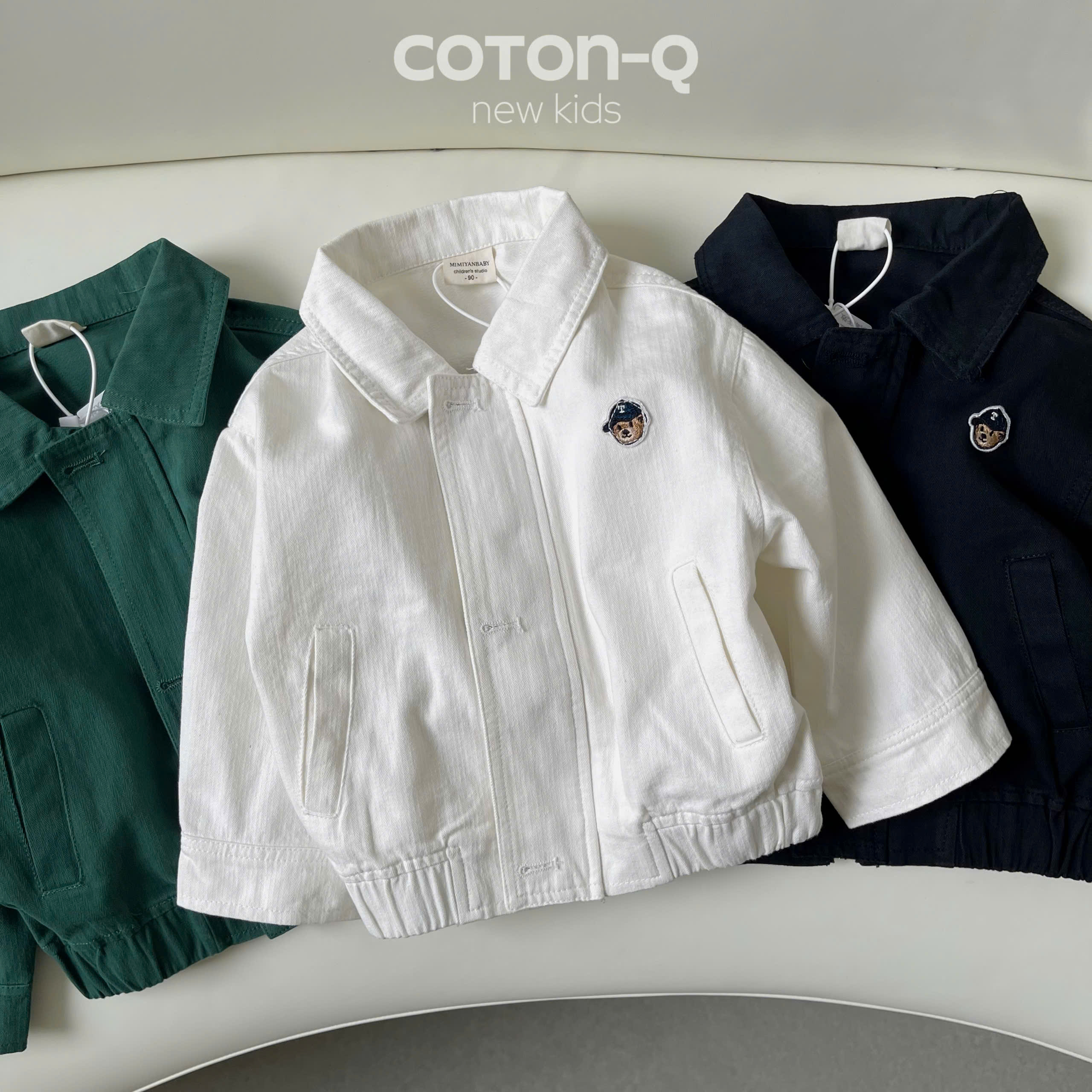 HE05 Áo khoác bomber bé ( ĐEN )