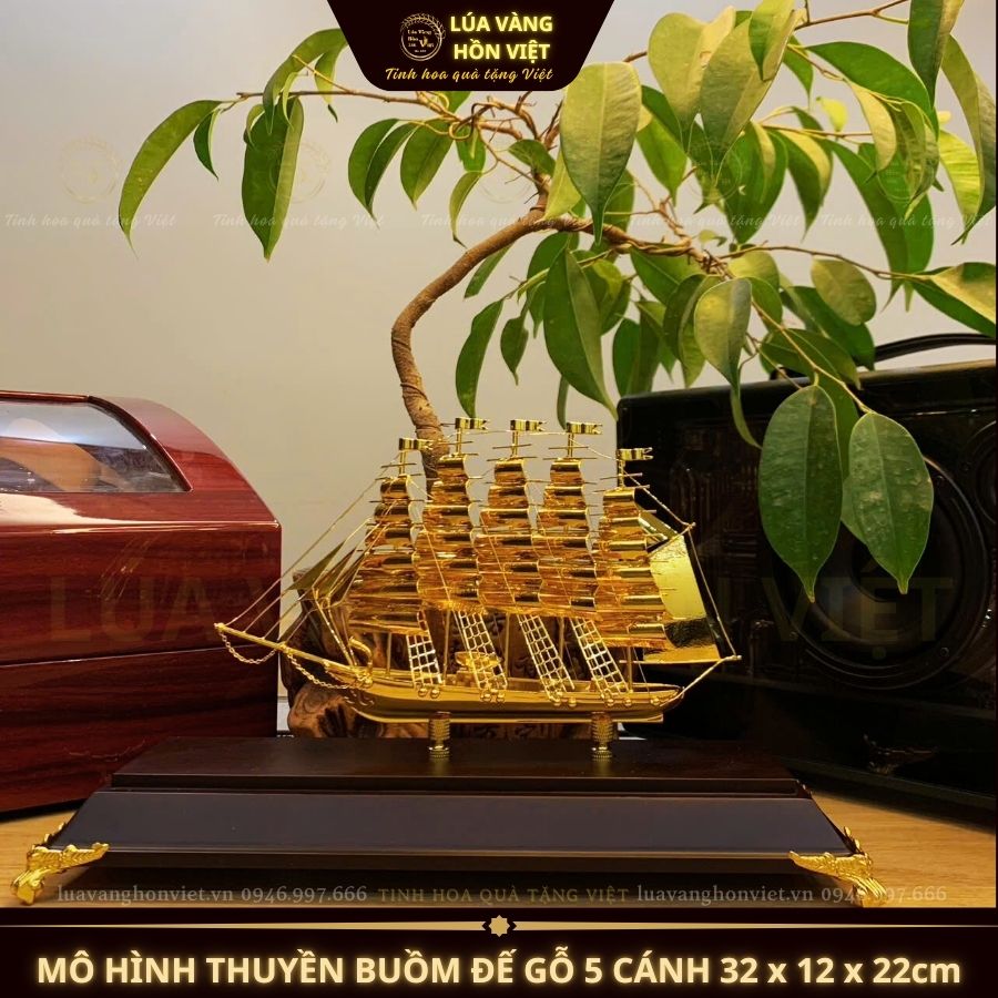 THUYỀN BUỒM ĐẾ GỖ 5 CÁNH 32x12x22cm_thumbnail_0