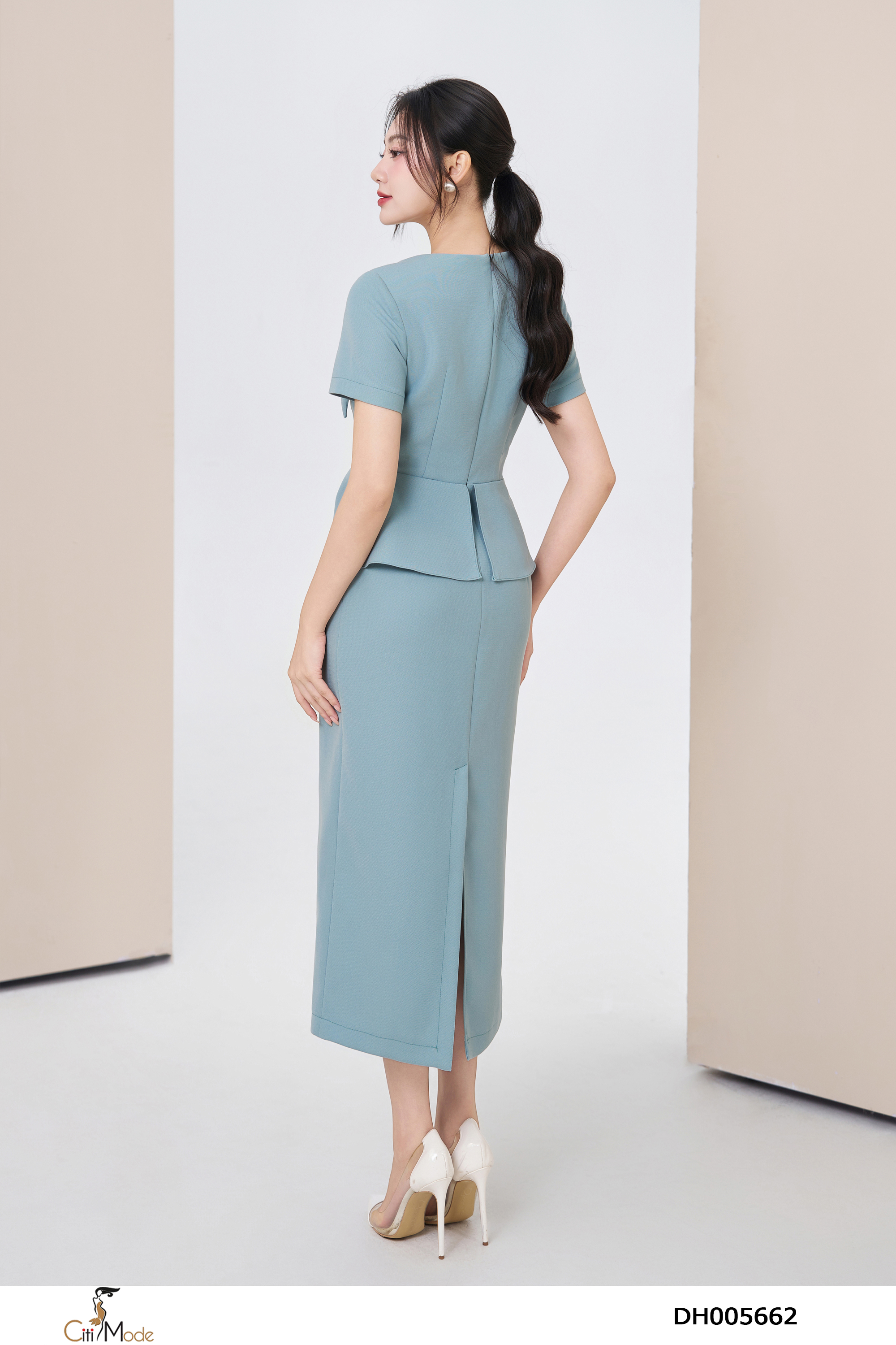 Đầm ôm peplum xanh ngọc cổ lệch cách điệu