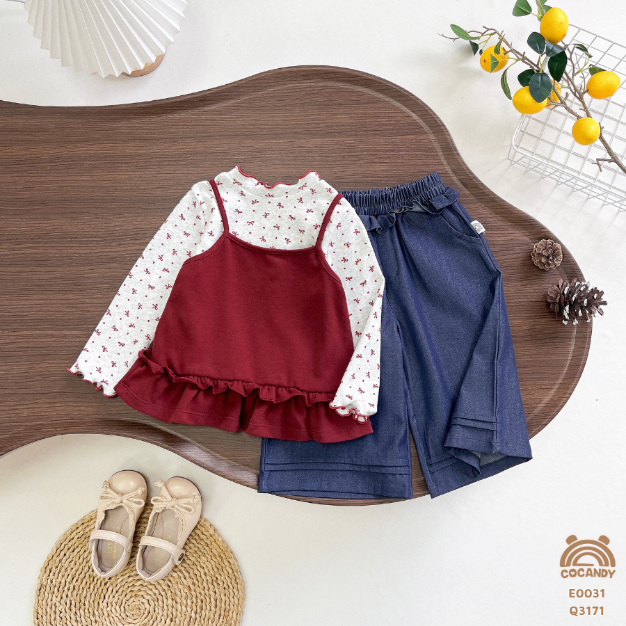 Set áo dài ĐỎ yếm hoa nhí cổ viền bèo